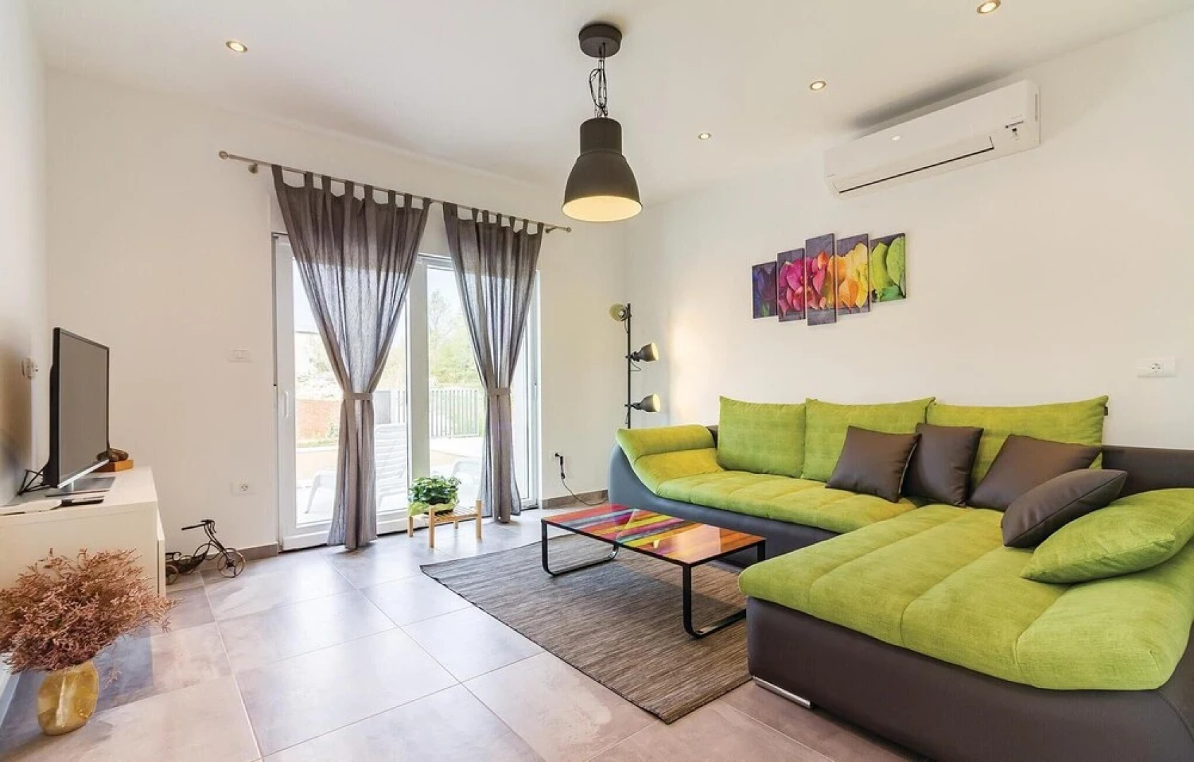 Beautiful Home in Cetinici With Wifi and 3 Bedrooms