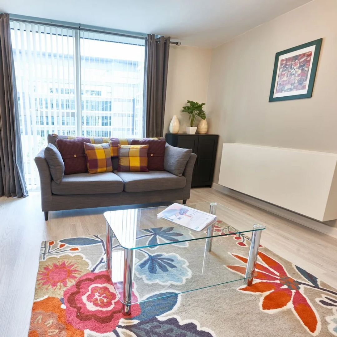 The Hub by ShortstayMK