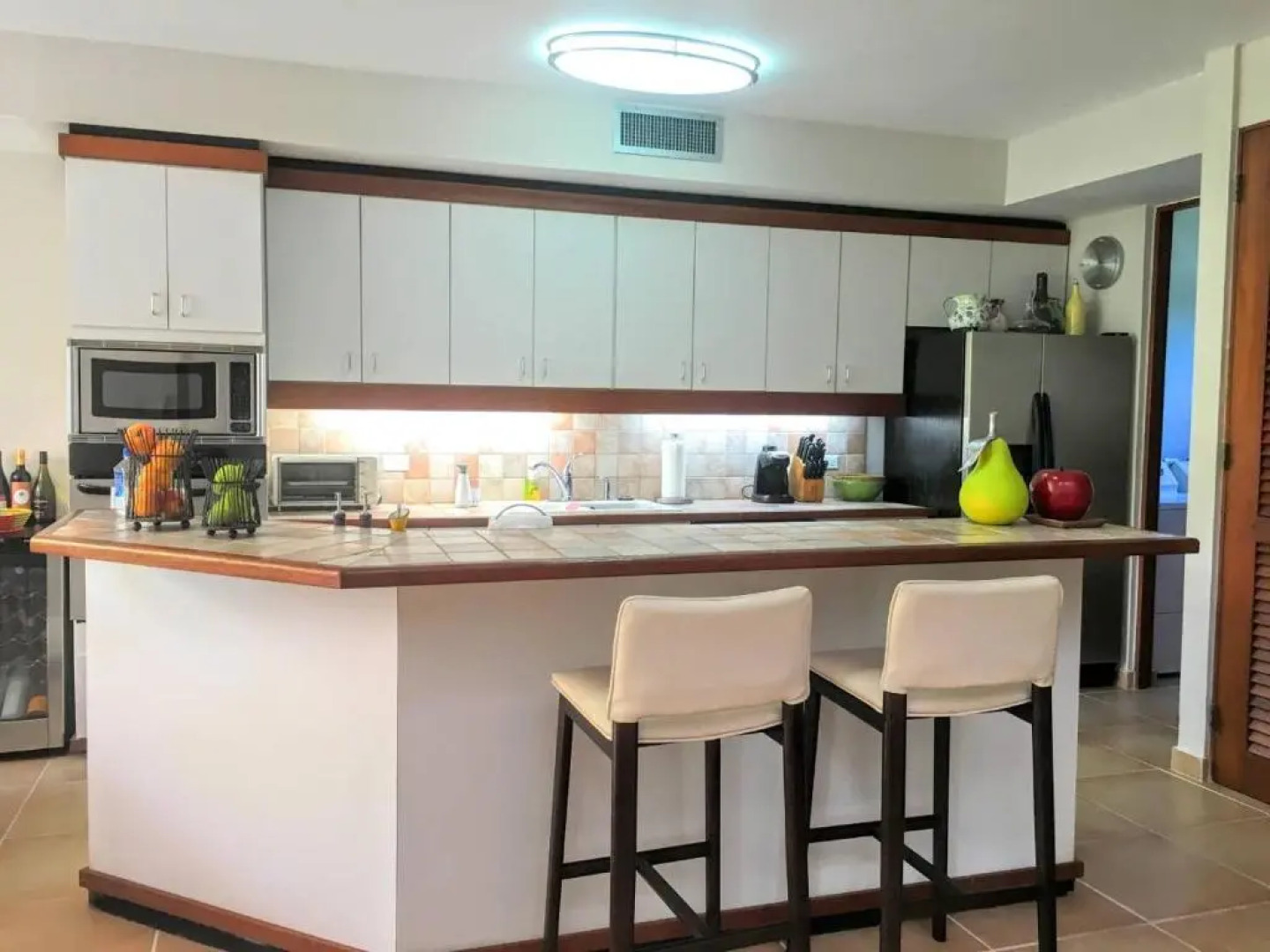 Villa Iris 2 story ocean view villa w/ pool access