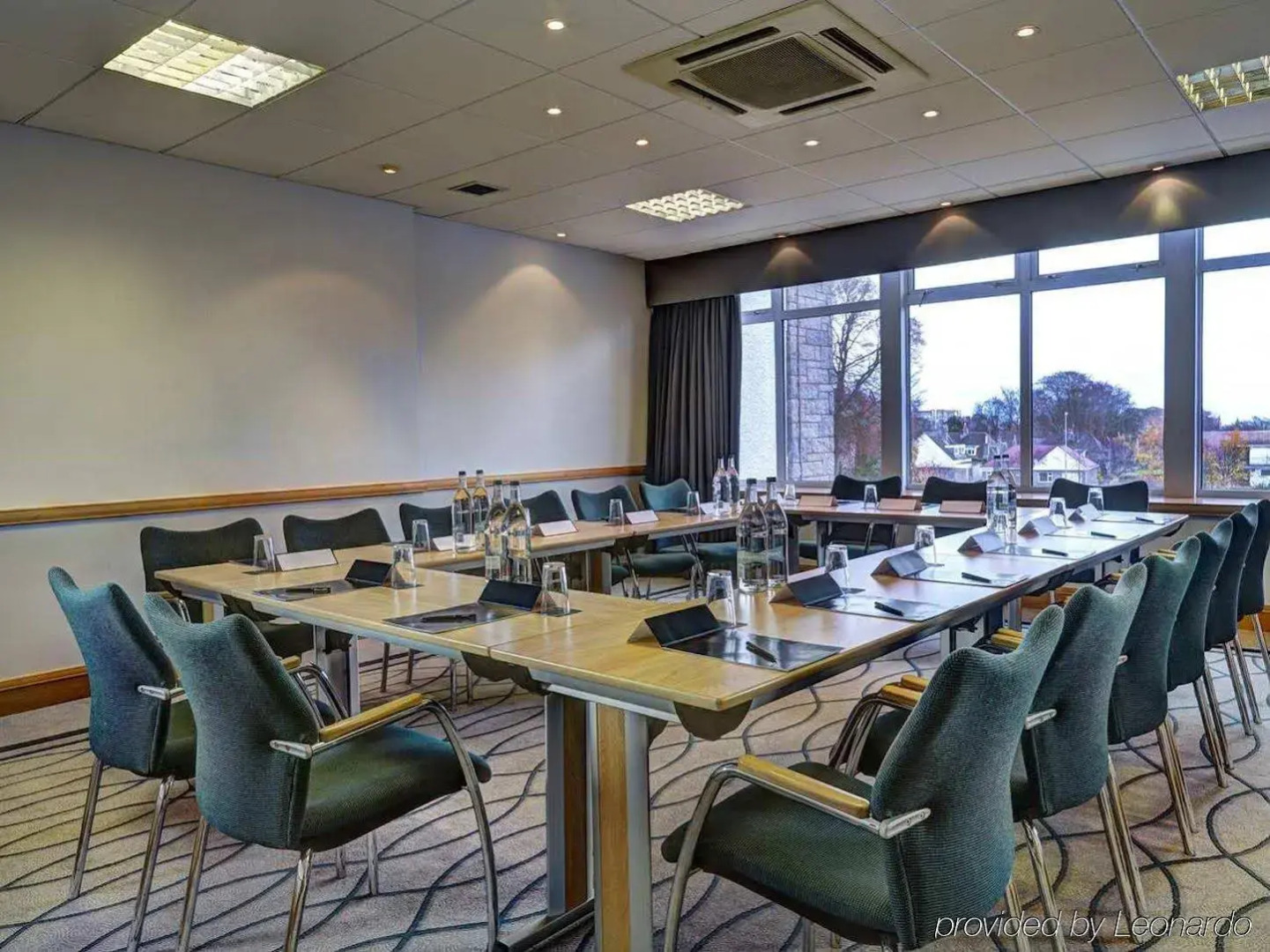 DoubleTree by Hilton Hotel Aberdeen Treetop