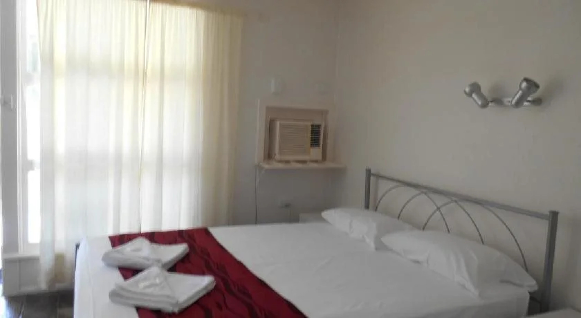 Colosseum Creek Motel and Roadhouse