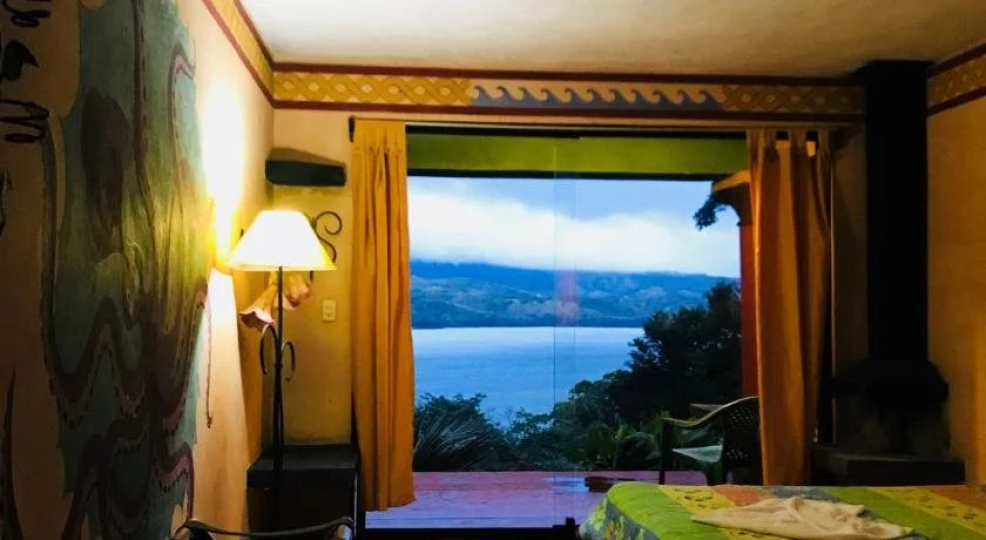 Lake Arenal Hotel And Microbrewery