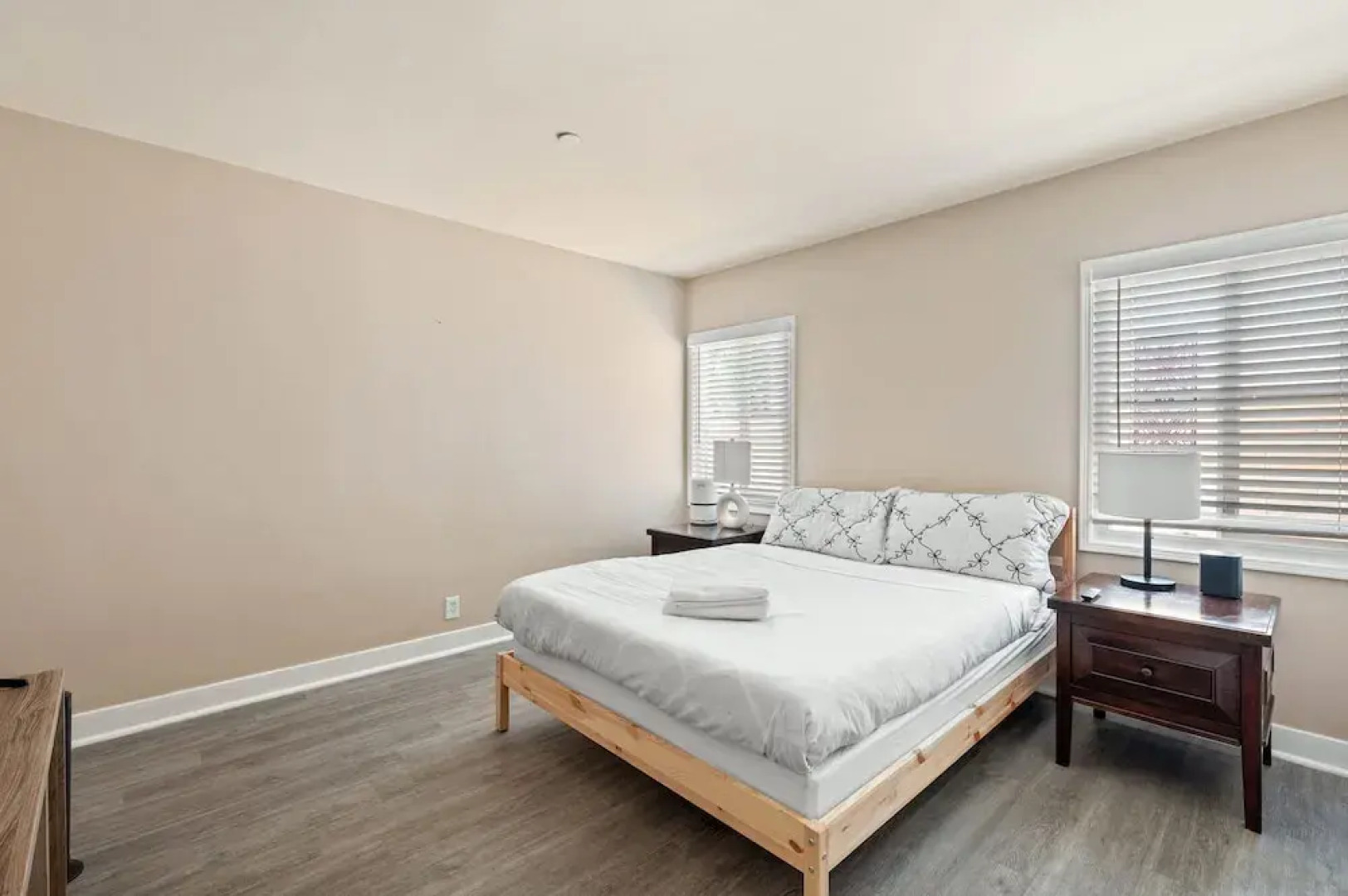 Whimsical Family Stay 10 Min Walk to PV Hospital