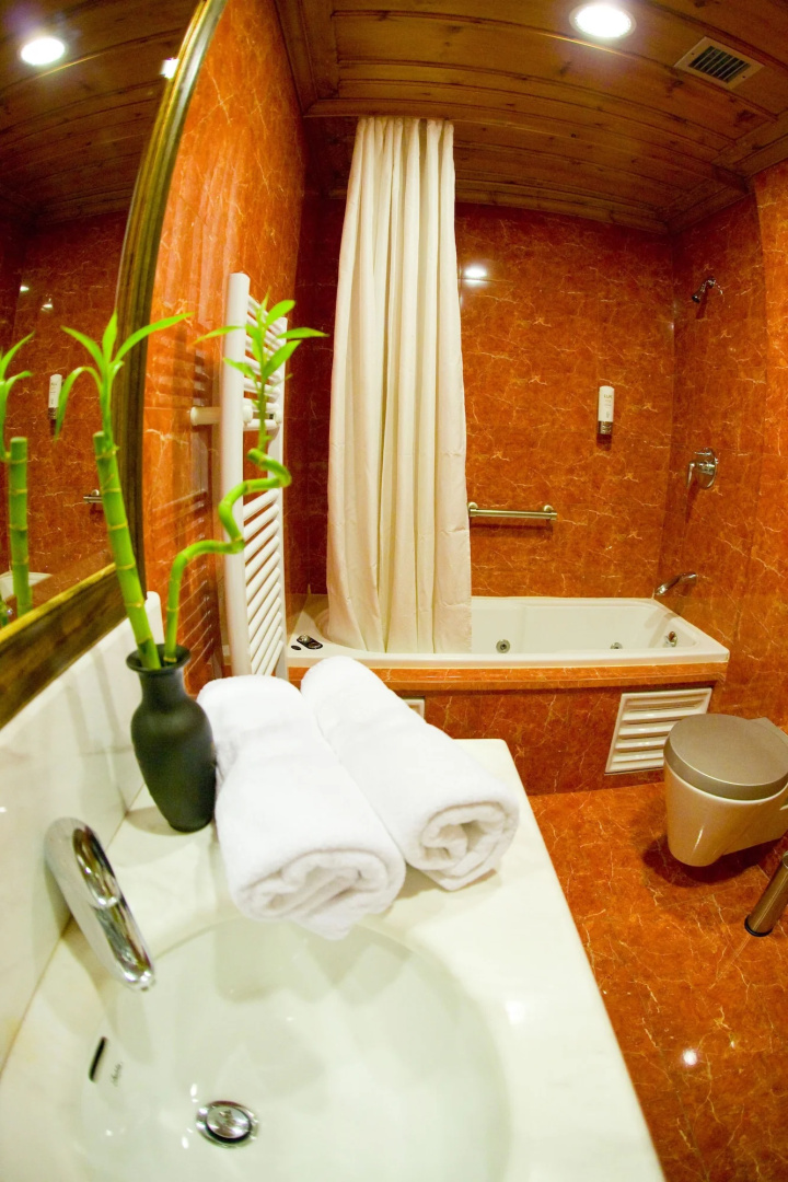 Kyveli Suites