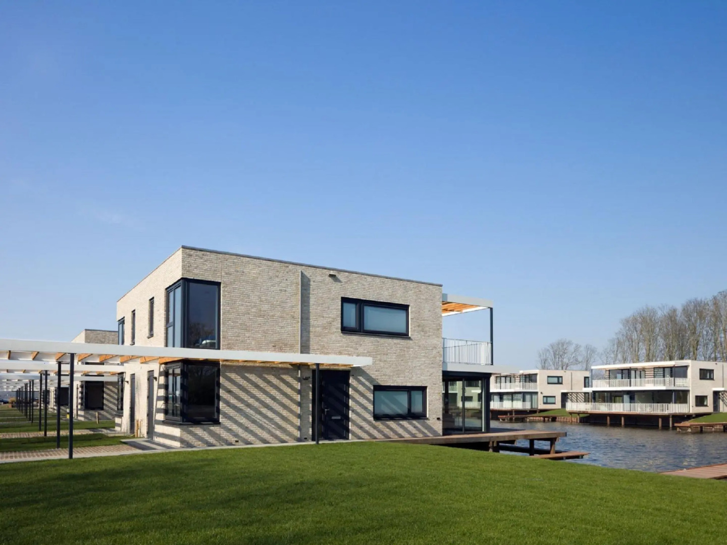 Luxury villa with jetty, at the Veerse Meer