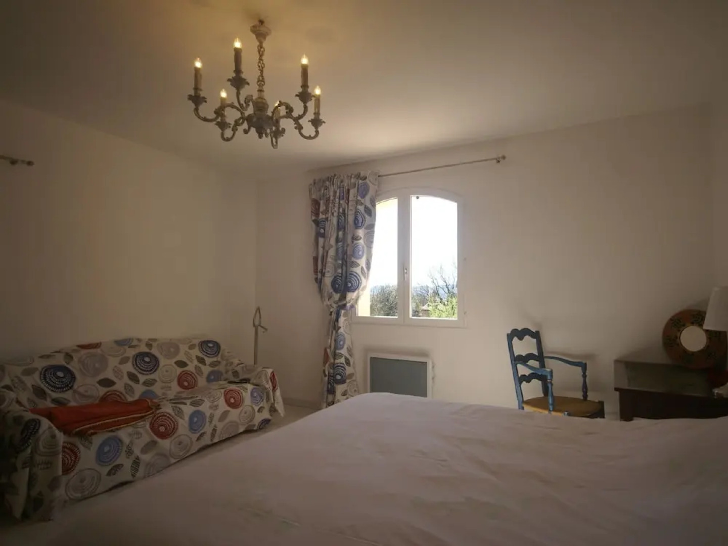 Airconditioned, Spacious Villa in Garéoult With a Private Pool