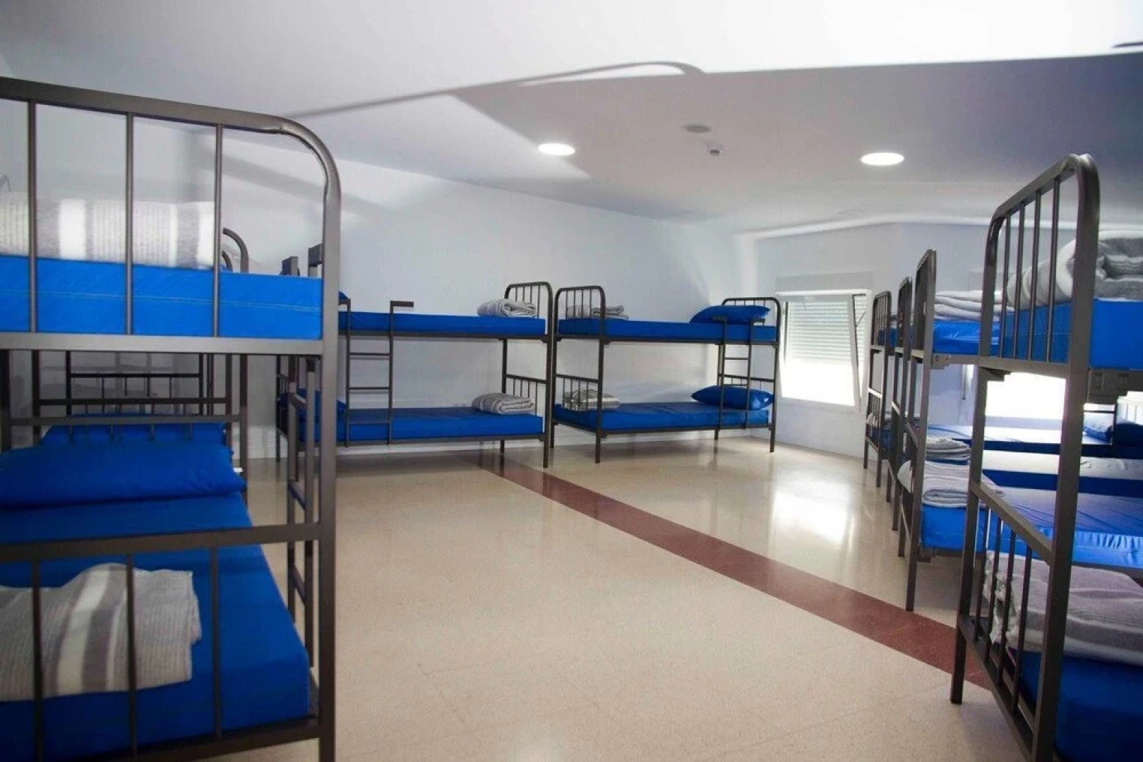 Albergue de Peregrinos San Cipriano - Hostel