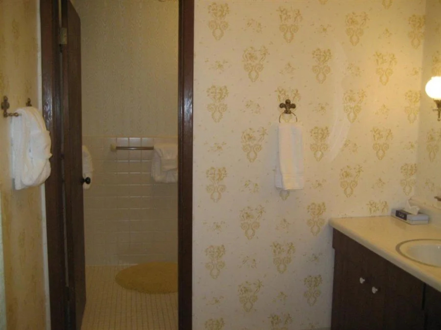 The Historic Gatlinburg Inn