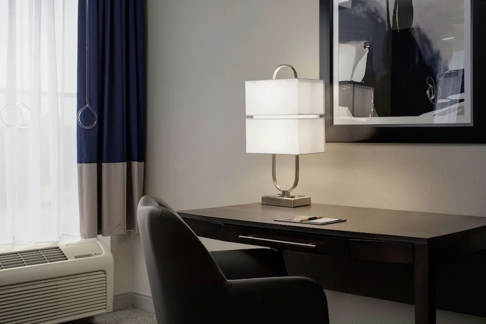 DoubleTree by Hilton Richmond Airport