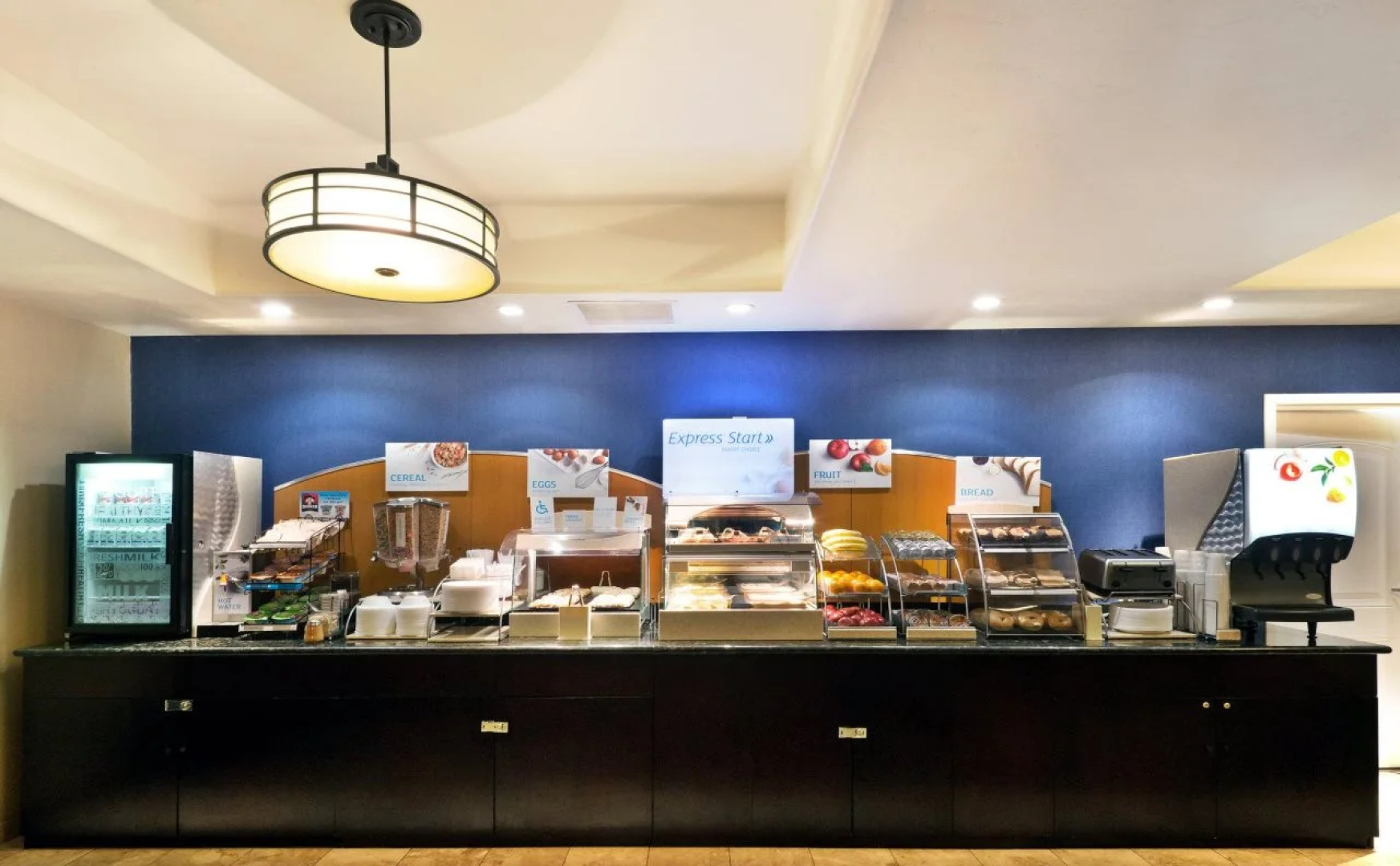 Holiday Inn Express & Suites Casa Grande by IHG