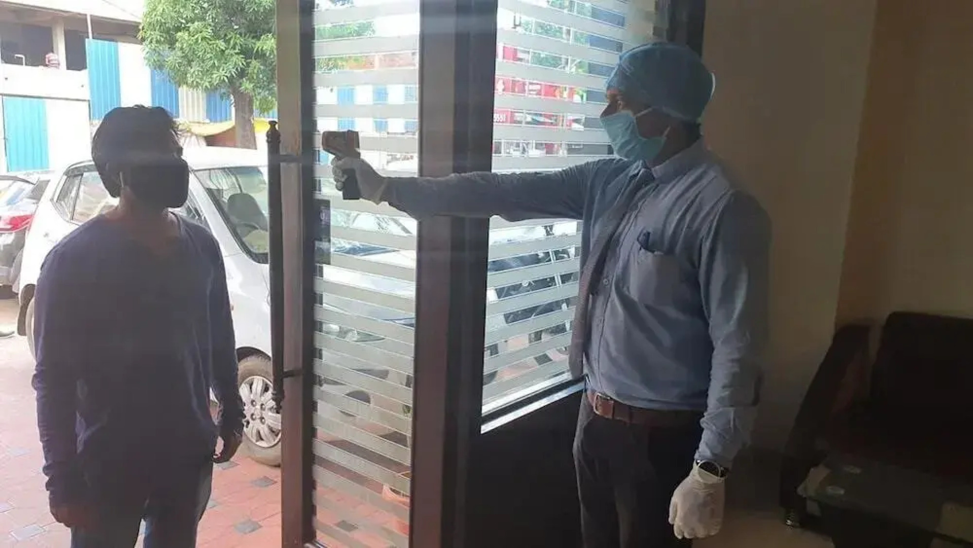 OYO 15144 Hotel Ankit