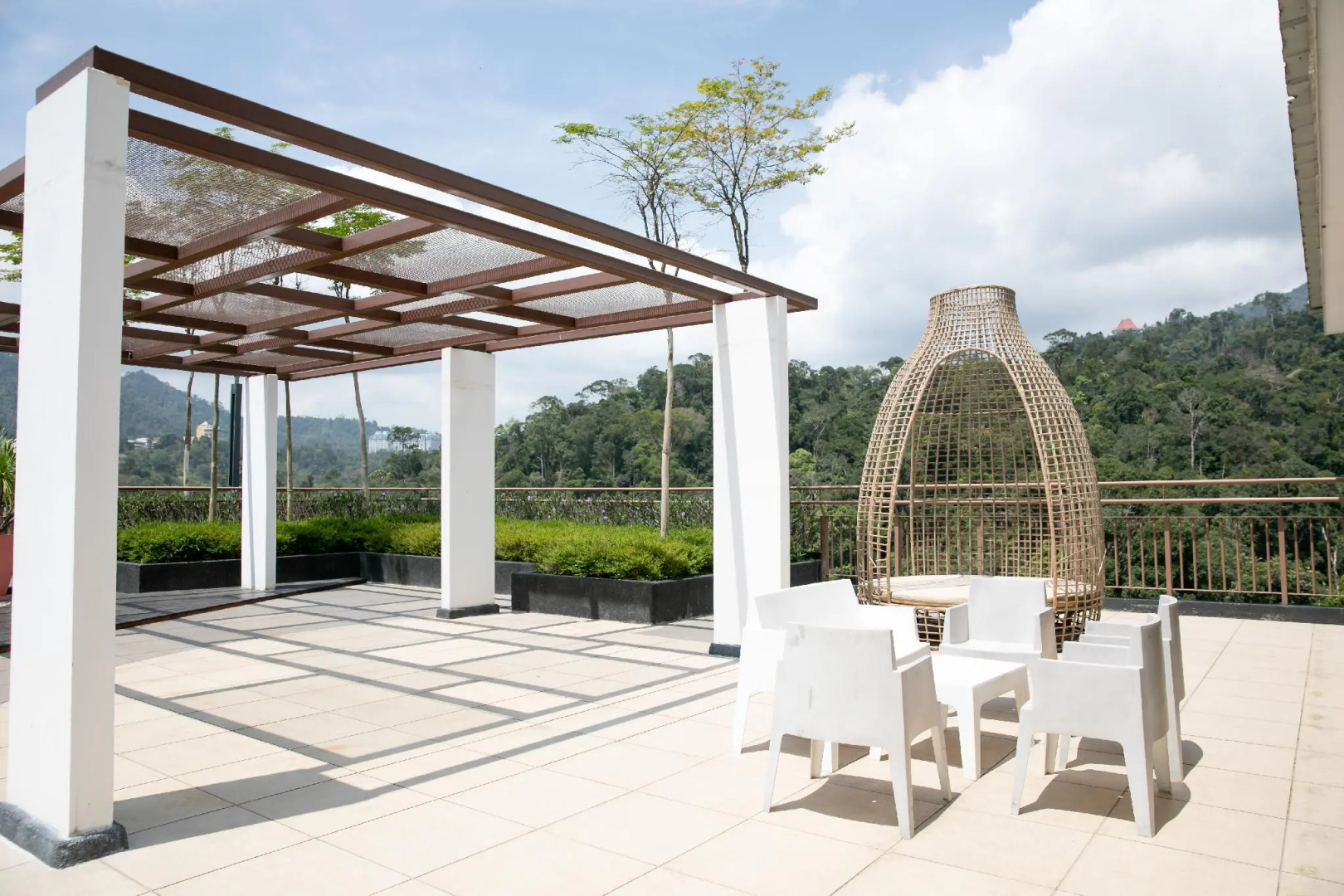 Urban Tropic@Midhill Genting Highland (Free Wi-Fi)