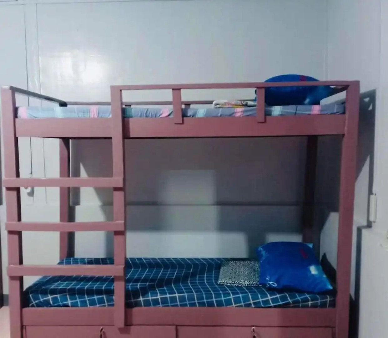 Honeycomb Tourist Inn