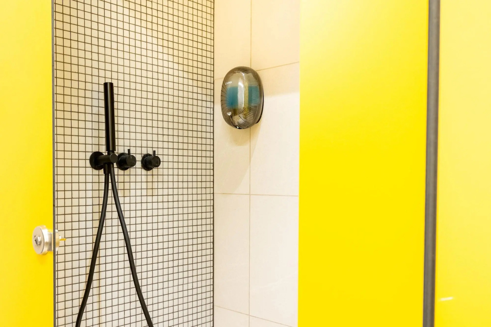 Petit Hostel Palacio Real