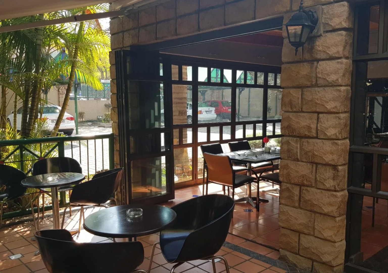 Court Classique Suite Hotel