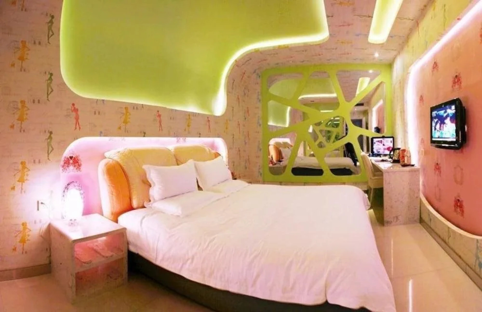 Meijia Youth Road Hotel