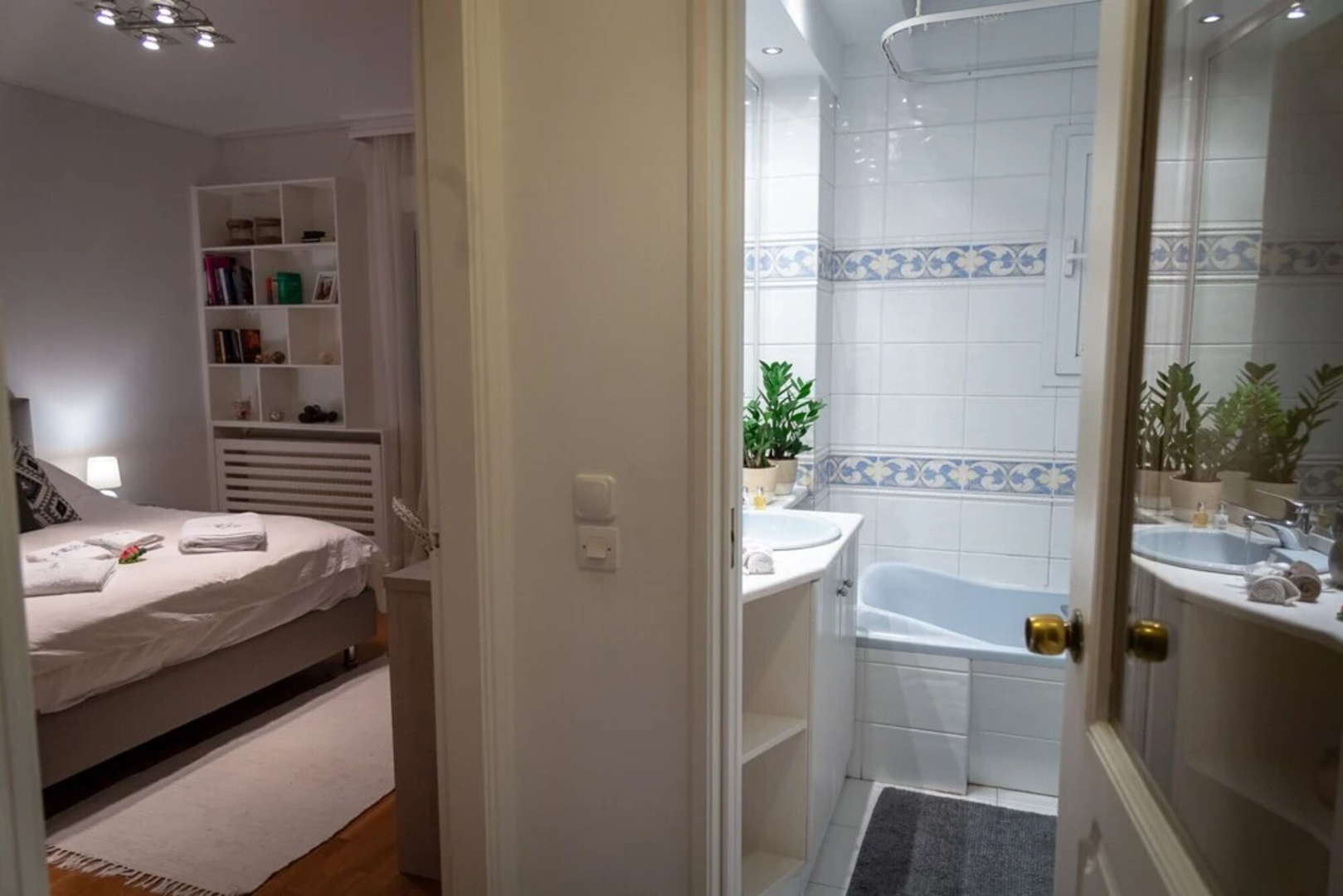 Vouliagmeni luxury Seaview apartment