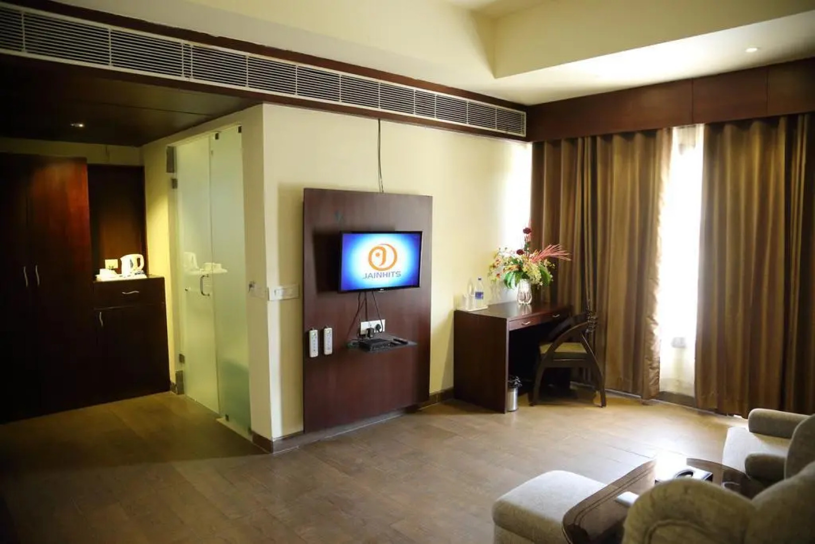 Hotel Amber Residency