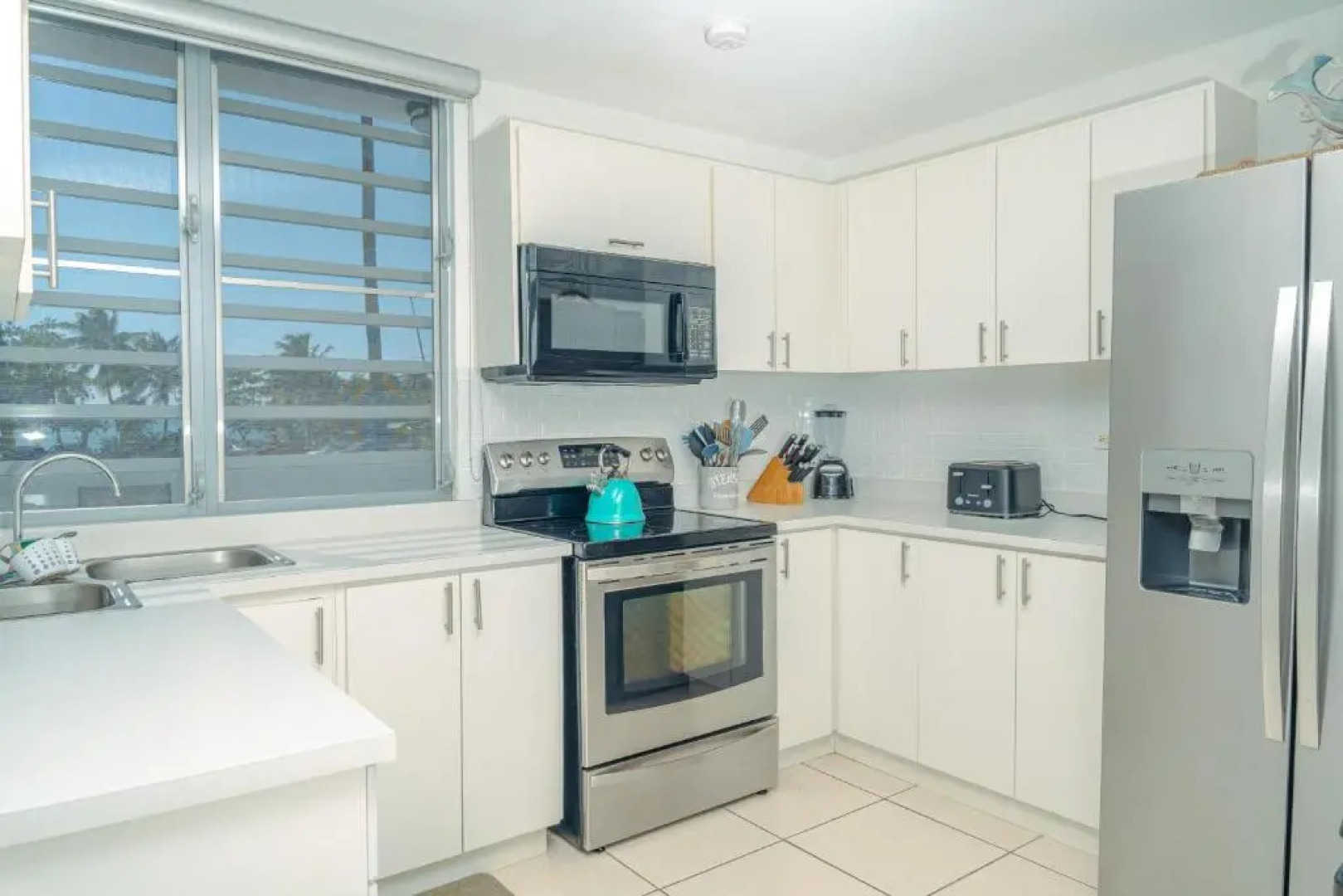 Modern Beach Walk at Puerto Bahia #30