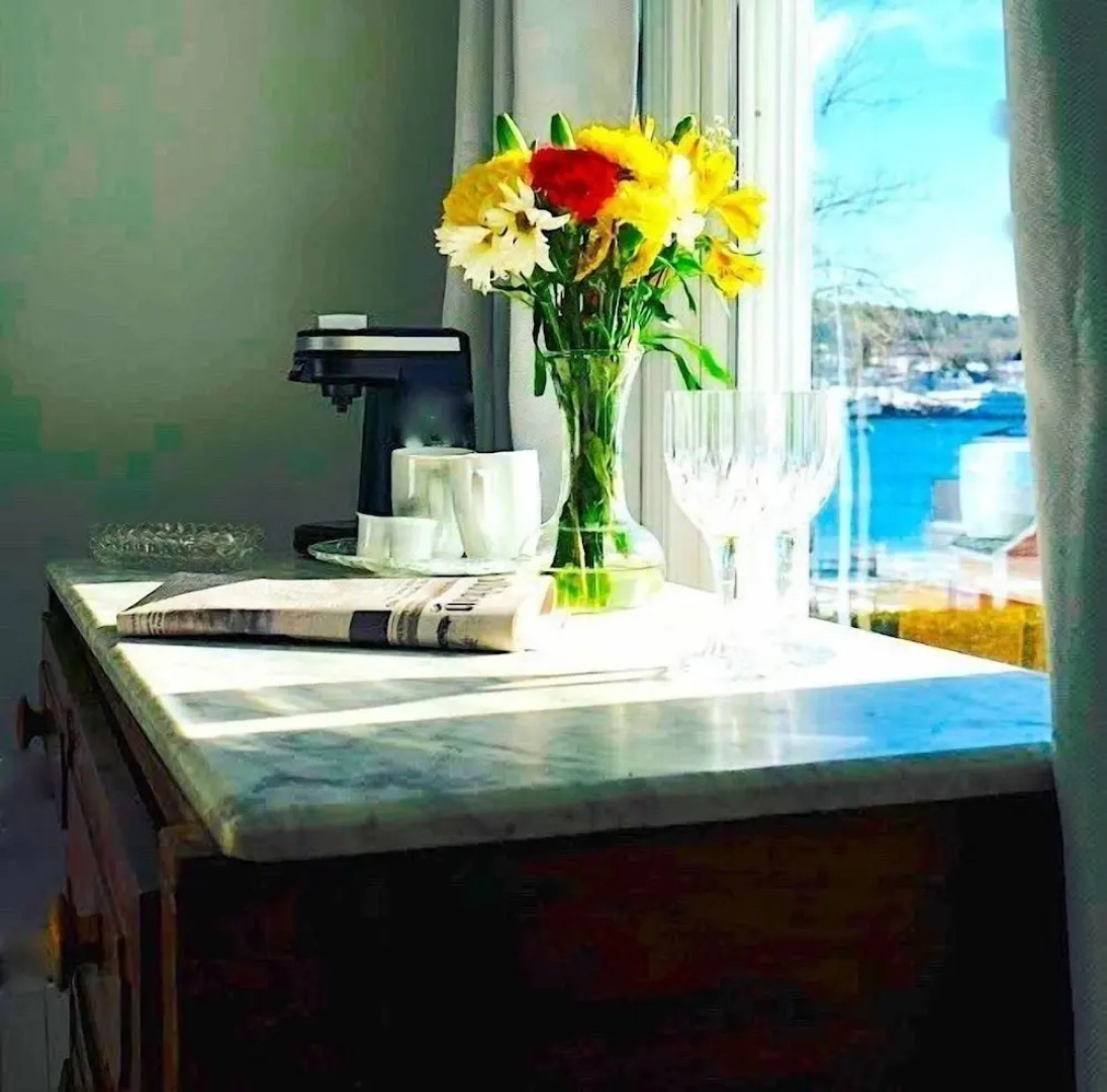 Captain Sawyer's Bed & Breakfast