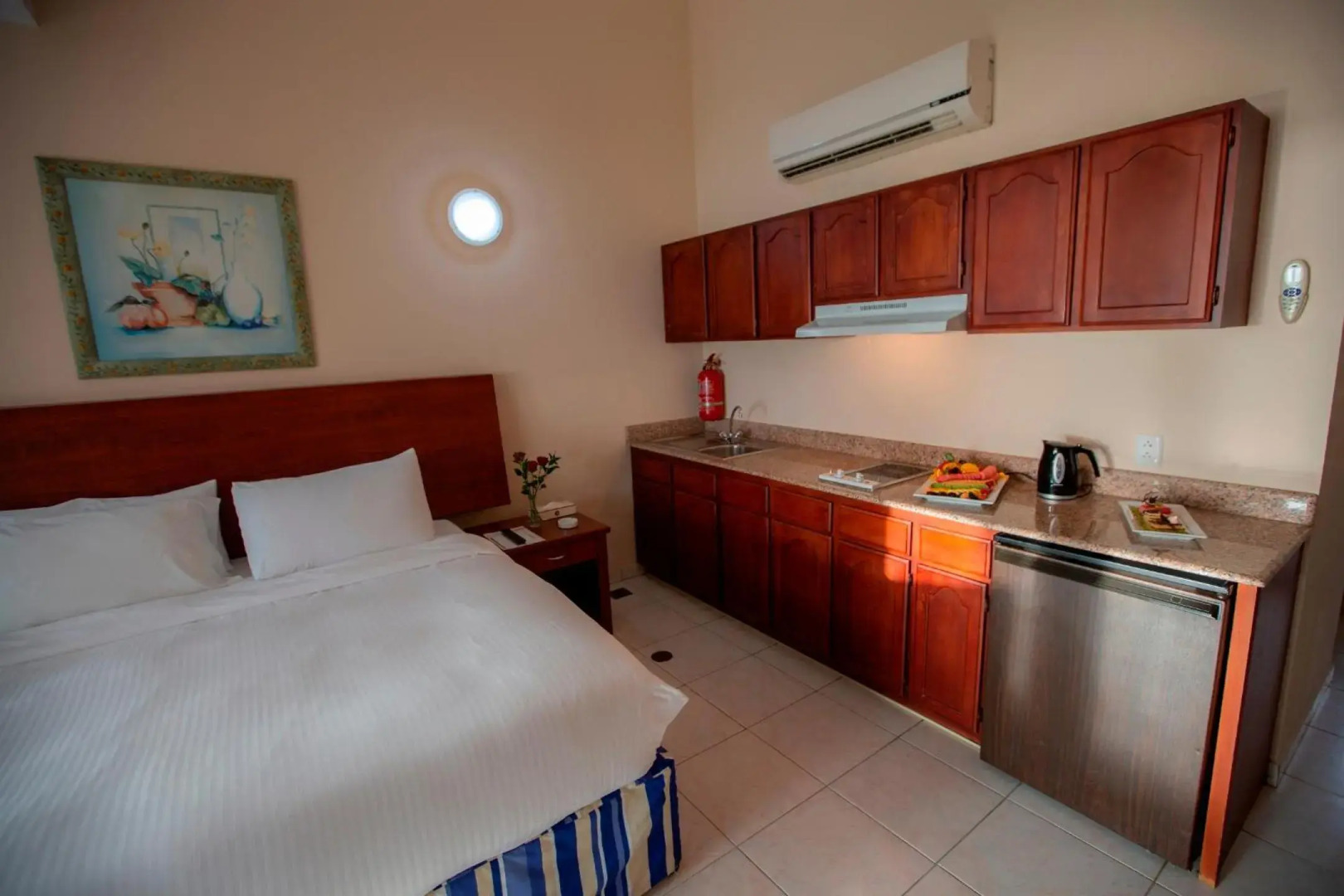 Sunset Beach Resort Marina & Spa