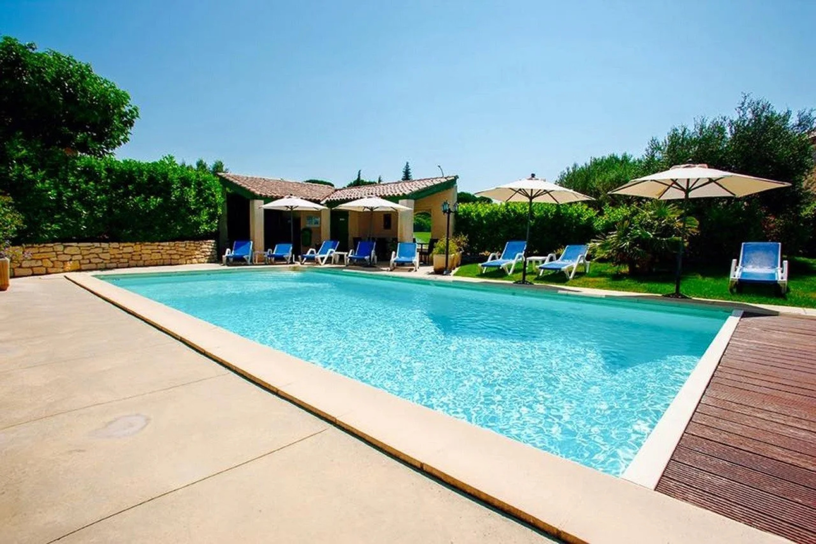 Le Pradet Hotel