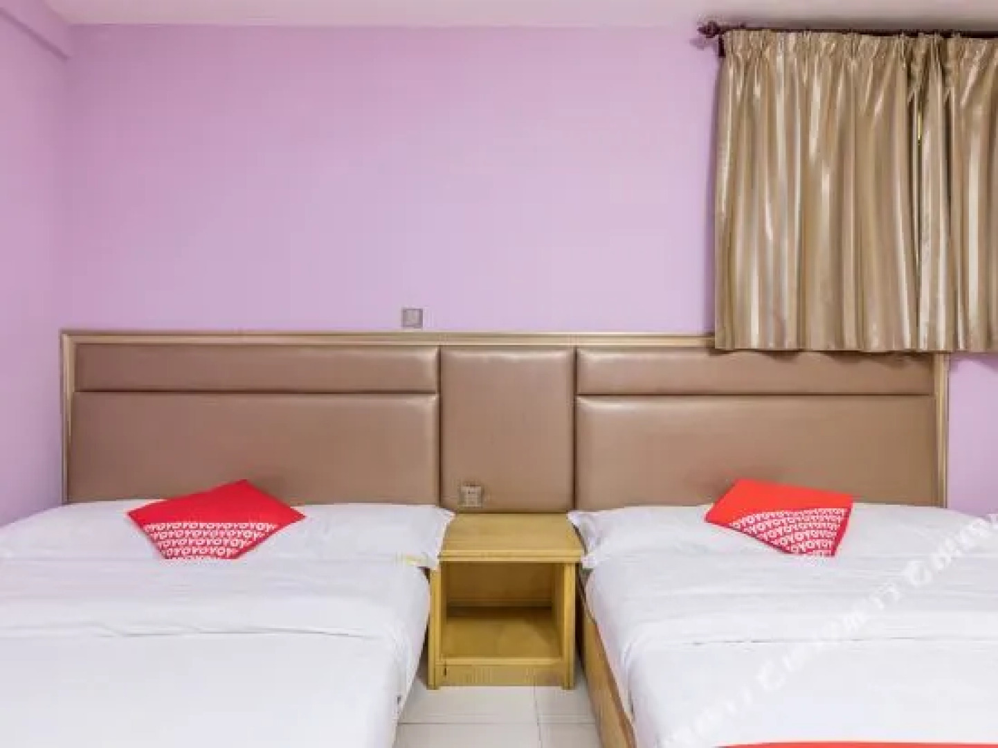 Huangsheng Hotel (Quanzhou Child Hospital Donghudian)