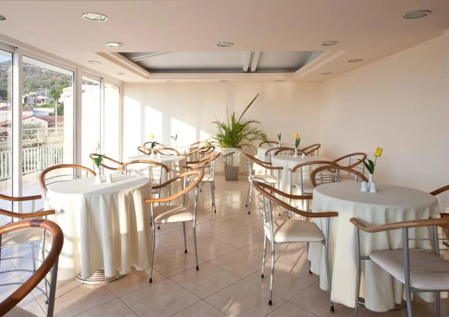 Viaros Hotel Apartments