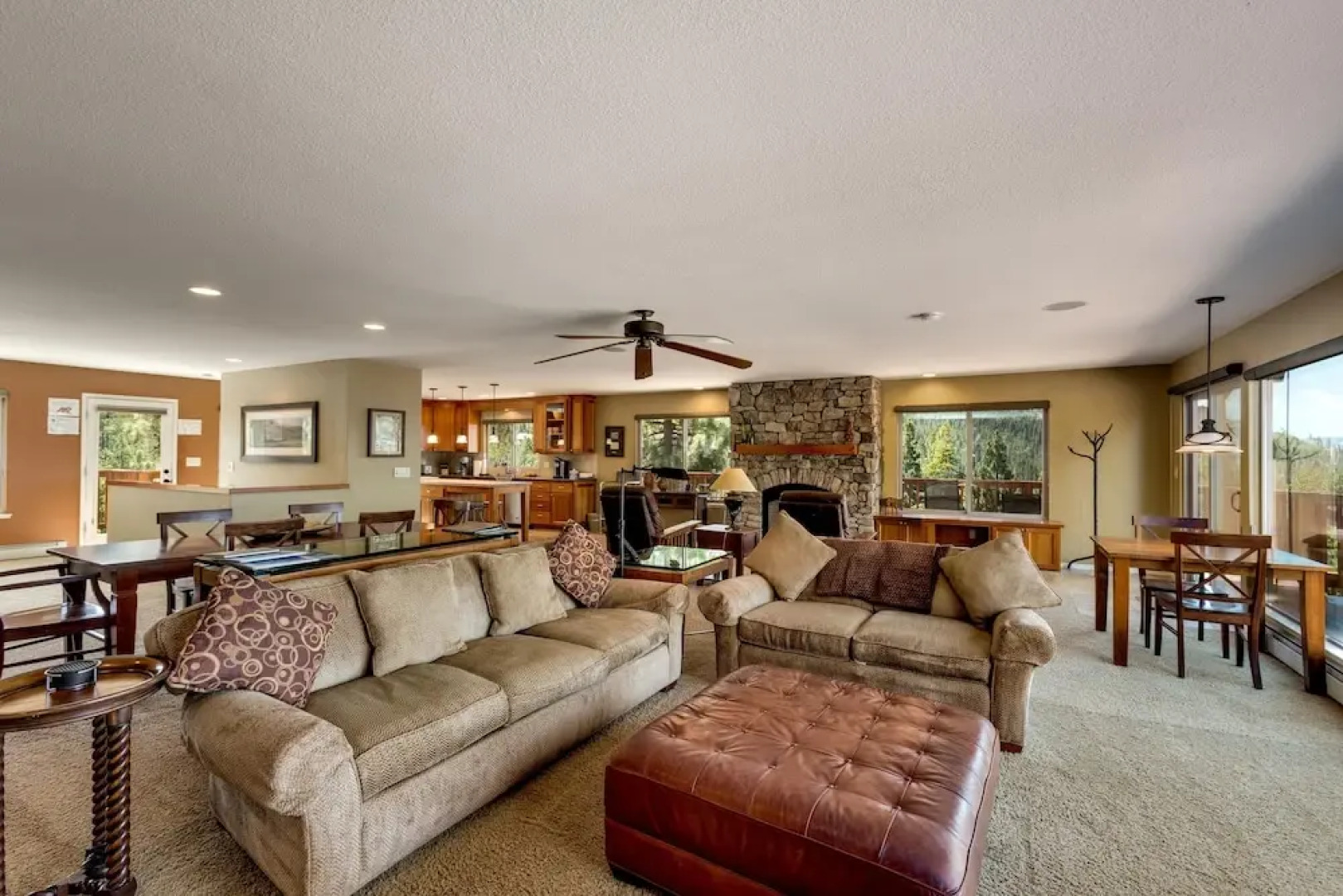 Tudor Lodge 4 Bedroom Home