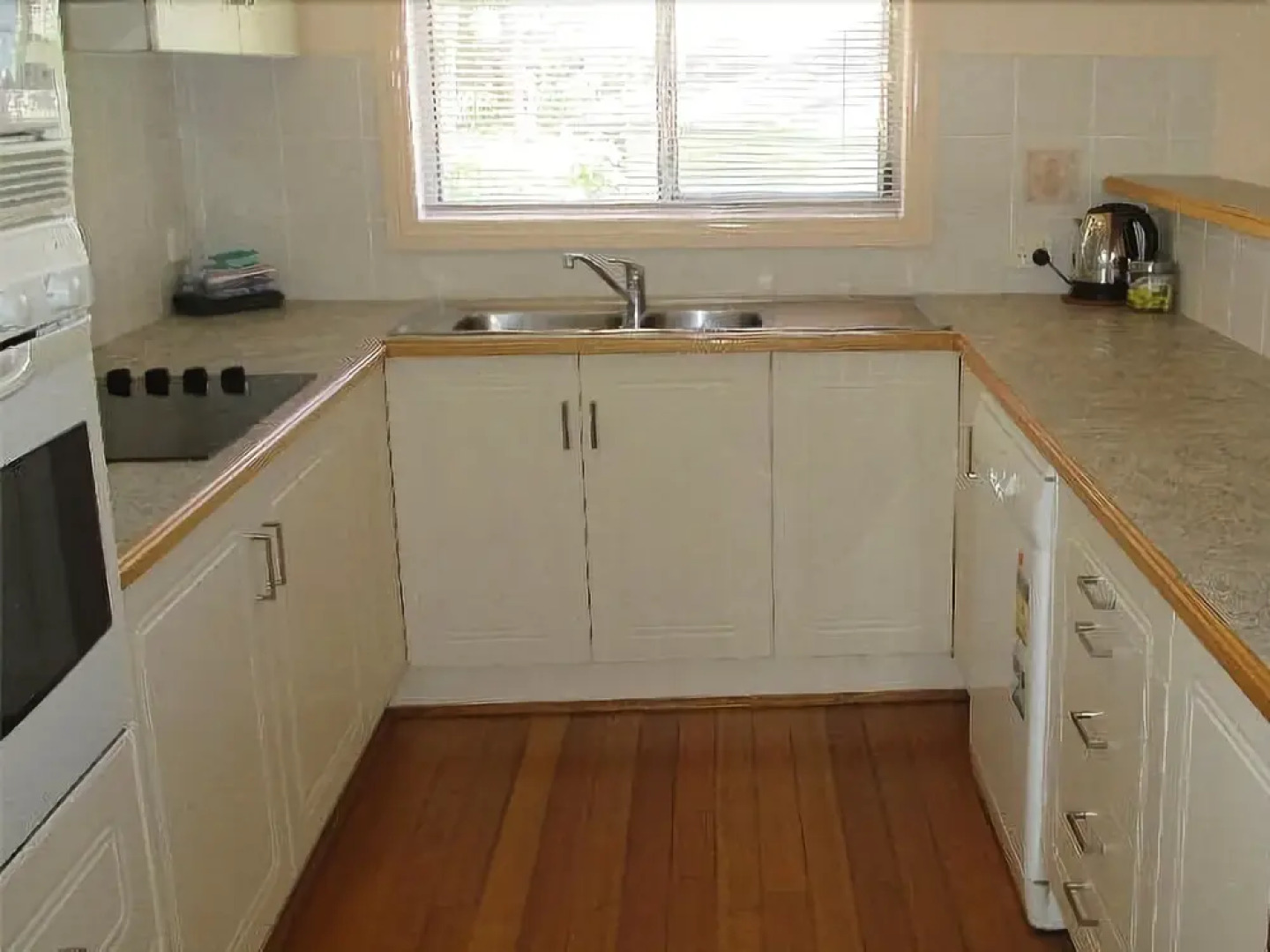Waratah - 3 Bedroom Cottage