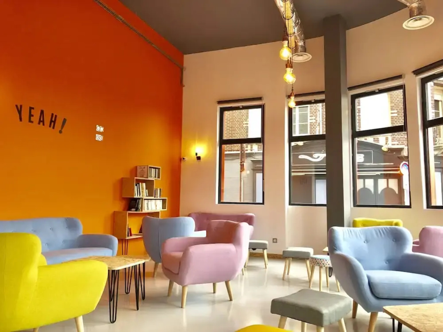 Share And Cheers Hostel