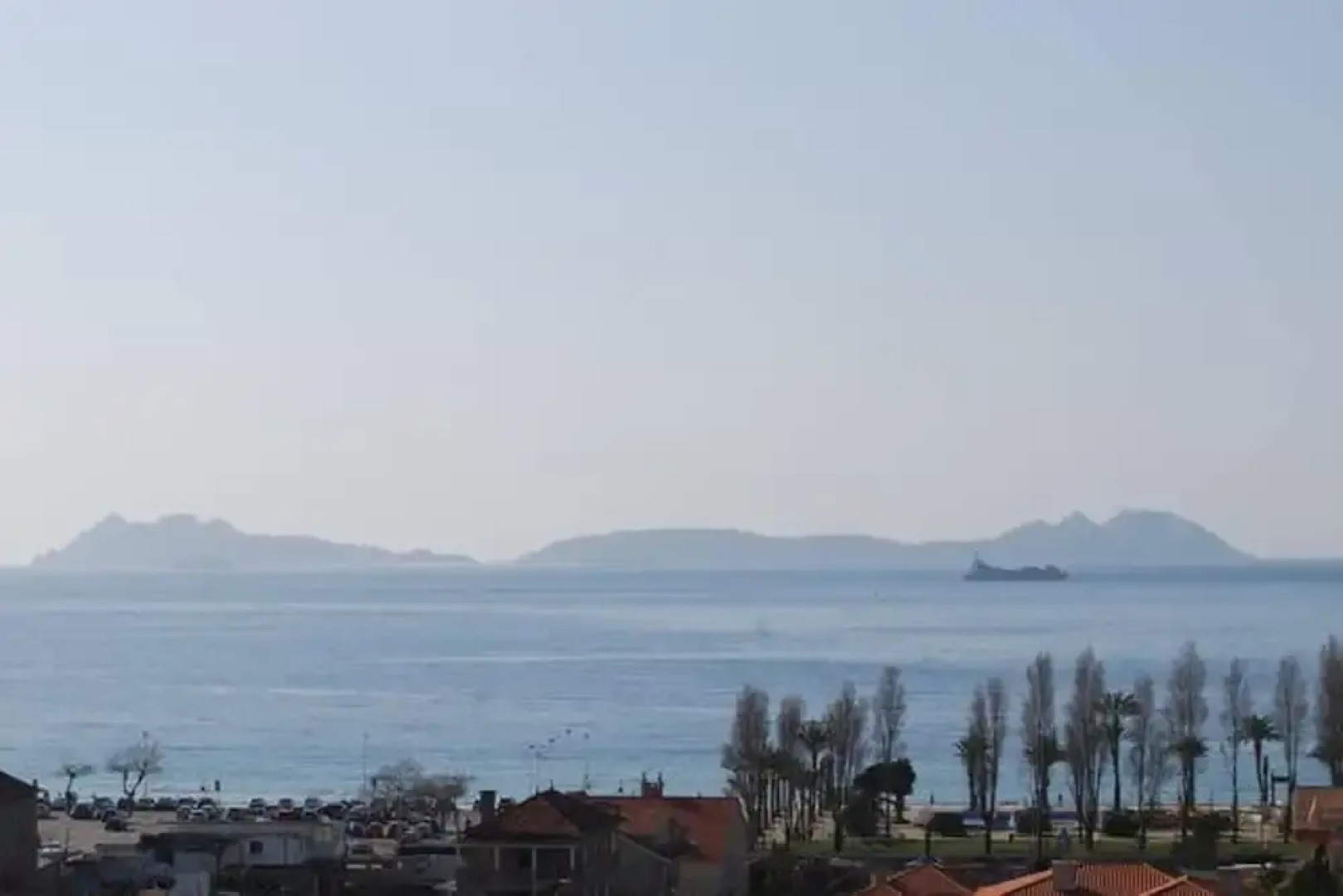 Apartment With 2 Bedrooms in Vigo, With Wonderful sea View Near the Beach