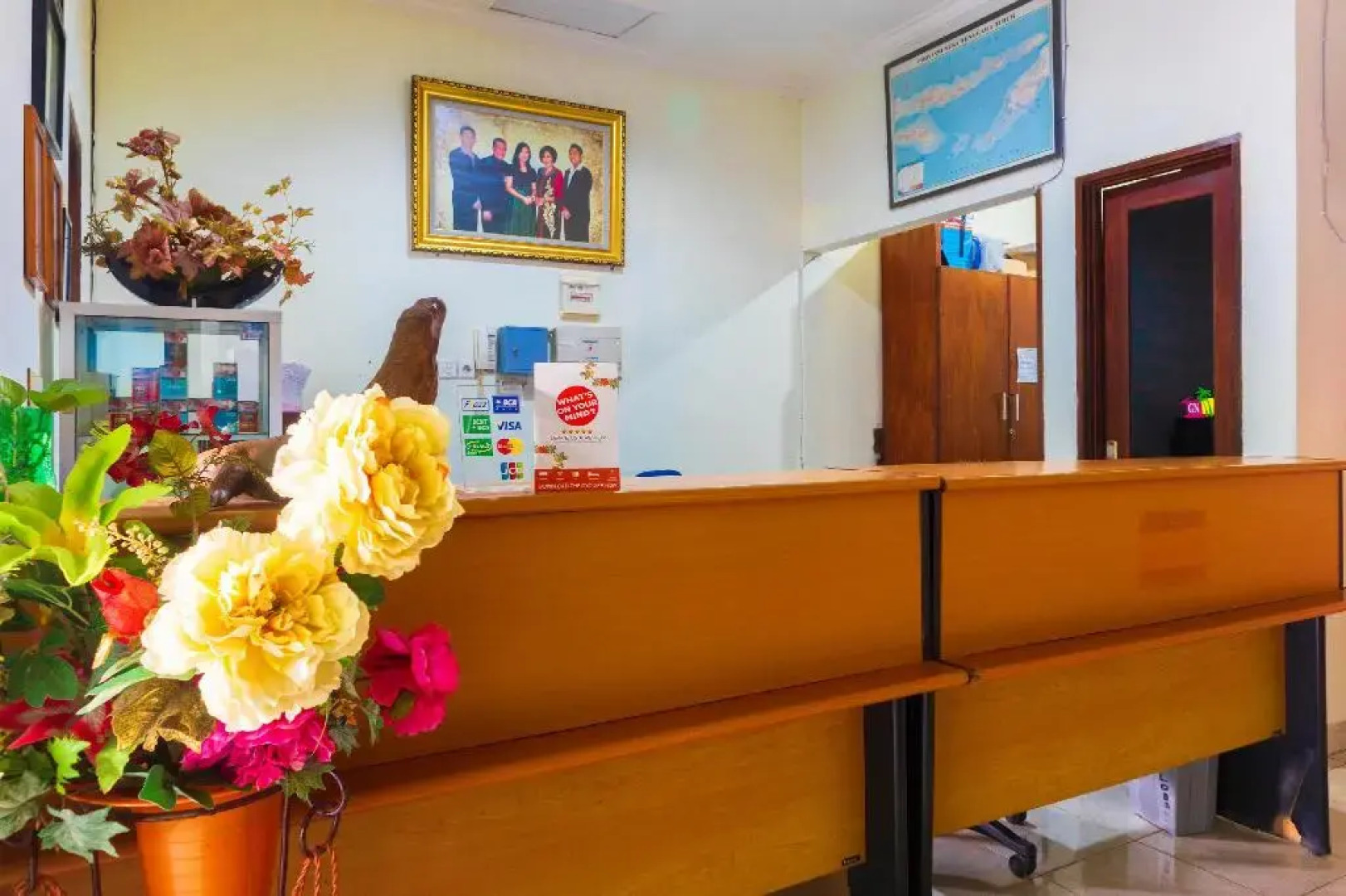 Super OYO 1682 Greenia Hotel