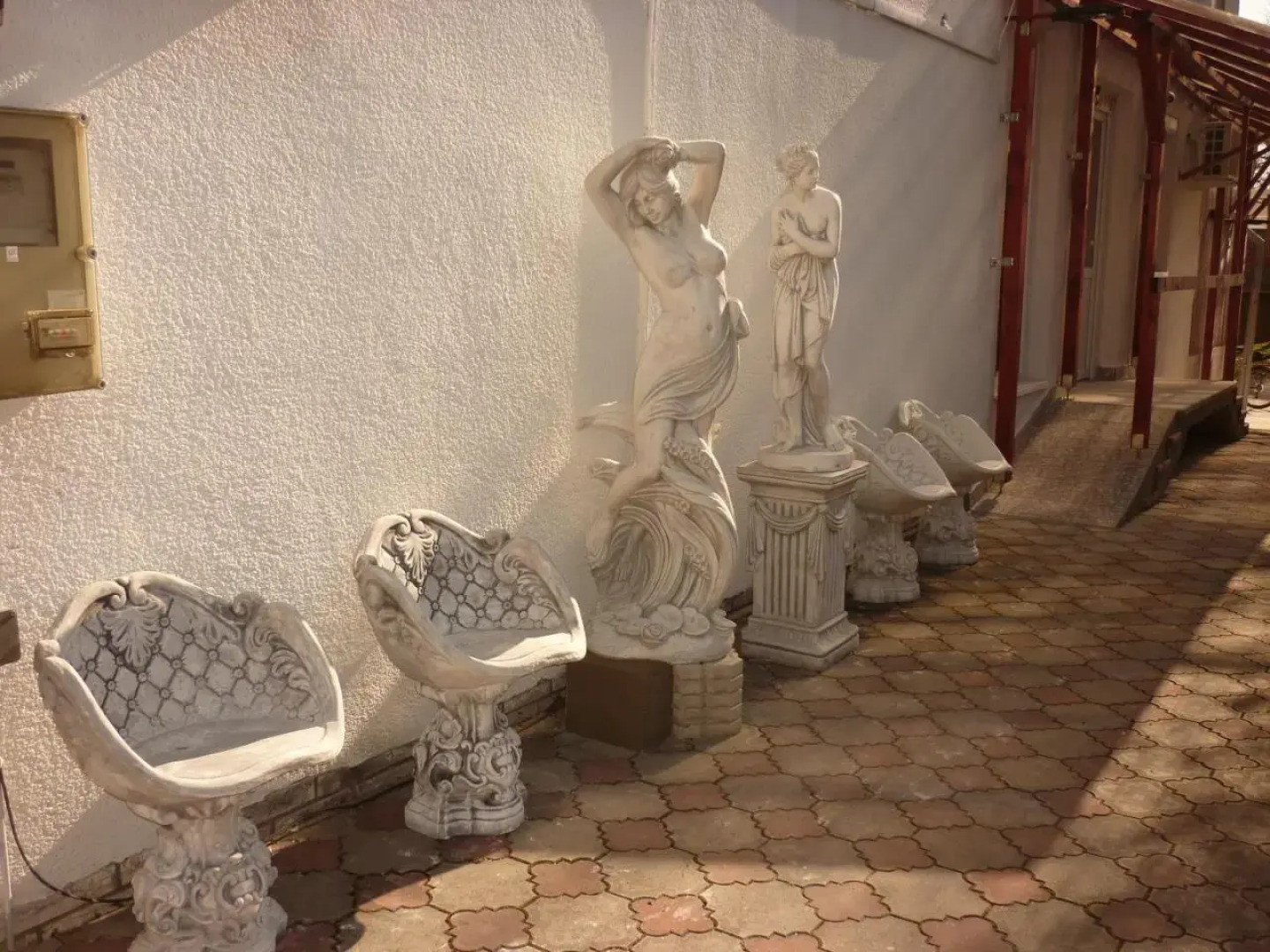 R1 Rolléder Apartman-ház