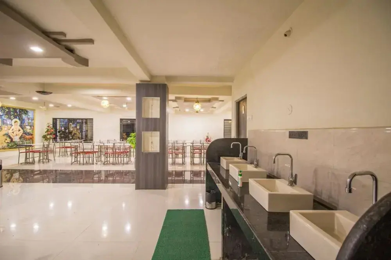 Hotel Yogiraj Palace