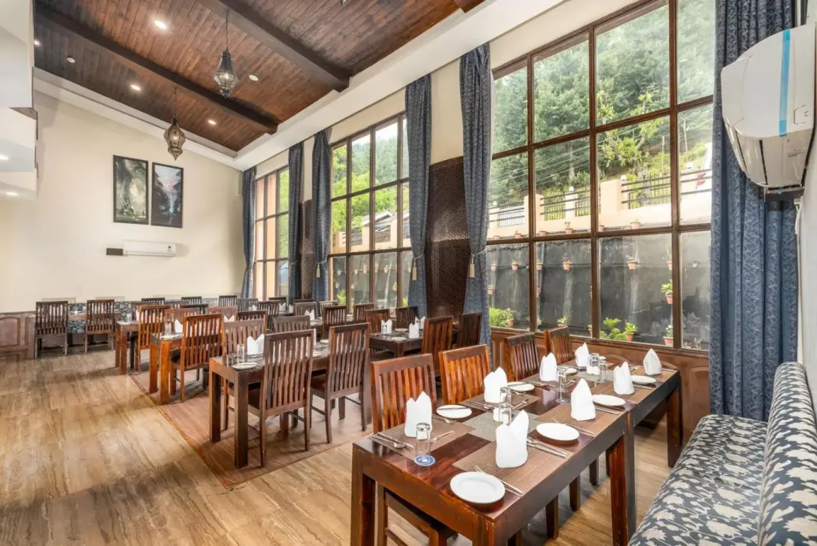 The Chinar Resort & Spa, Pahalgam