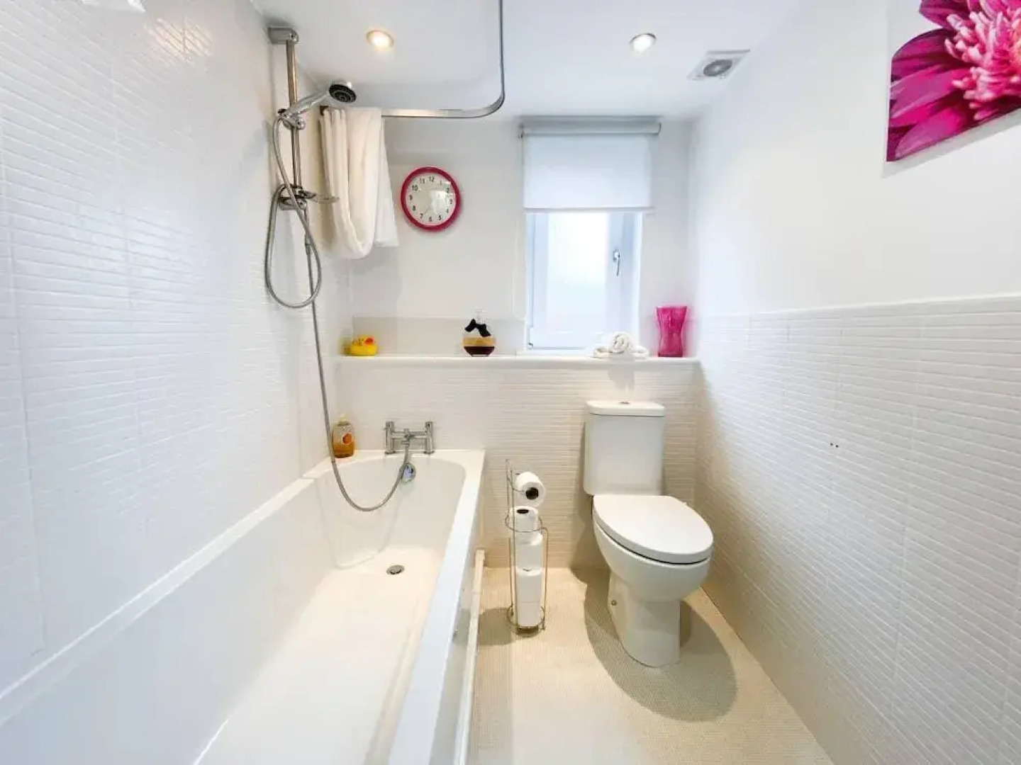 Glasgow Ellerslie Path 2bd Home - Parking