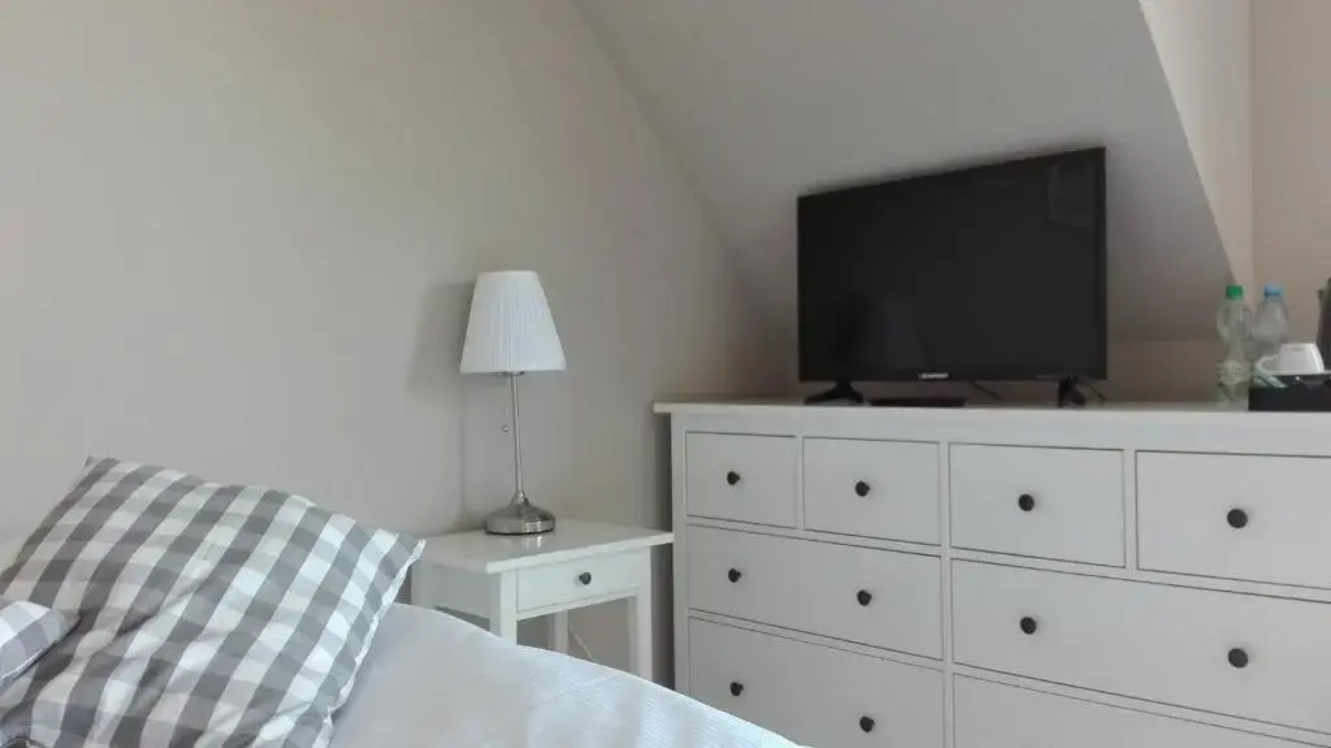 Stare Sady Chillout Rooms "Pod Jabłoniami"