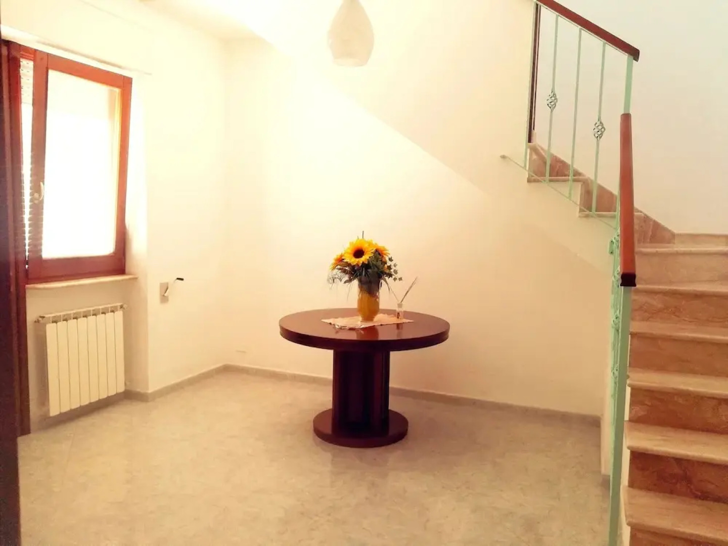 Bright Apartment a few km From the sea