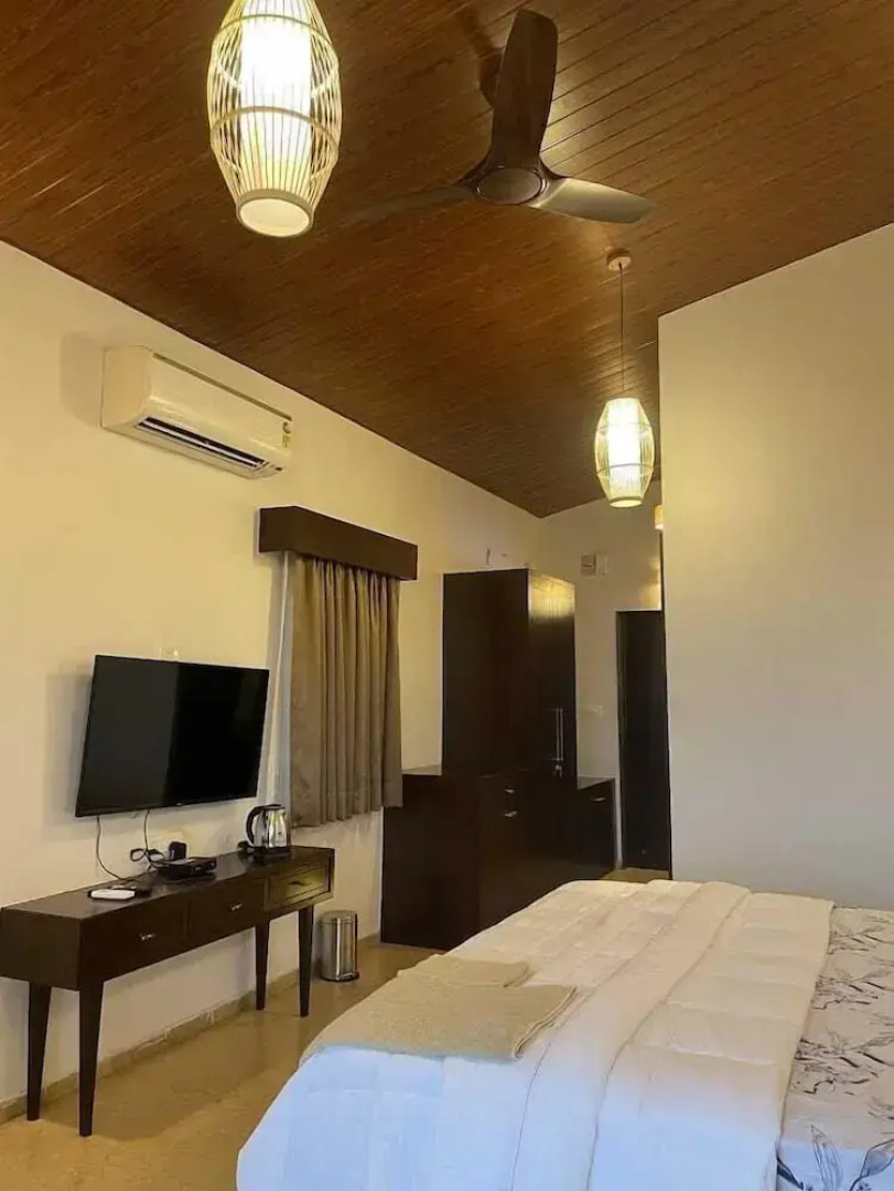 Waves and Vibes Resort