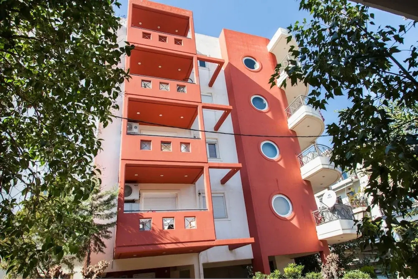 Glamour Rooftop Apartment near Athens