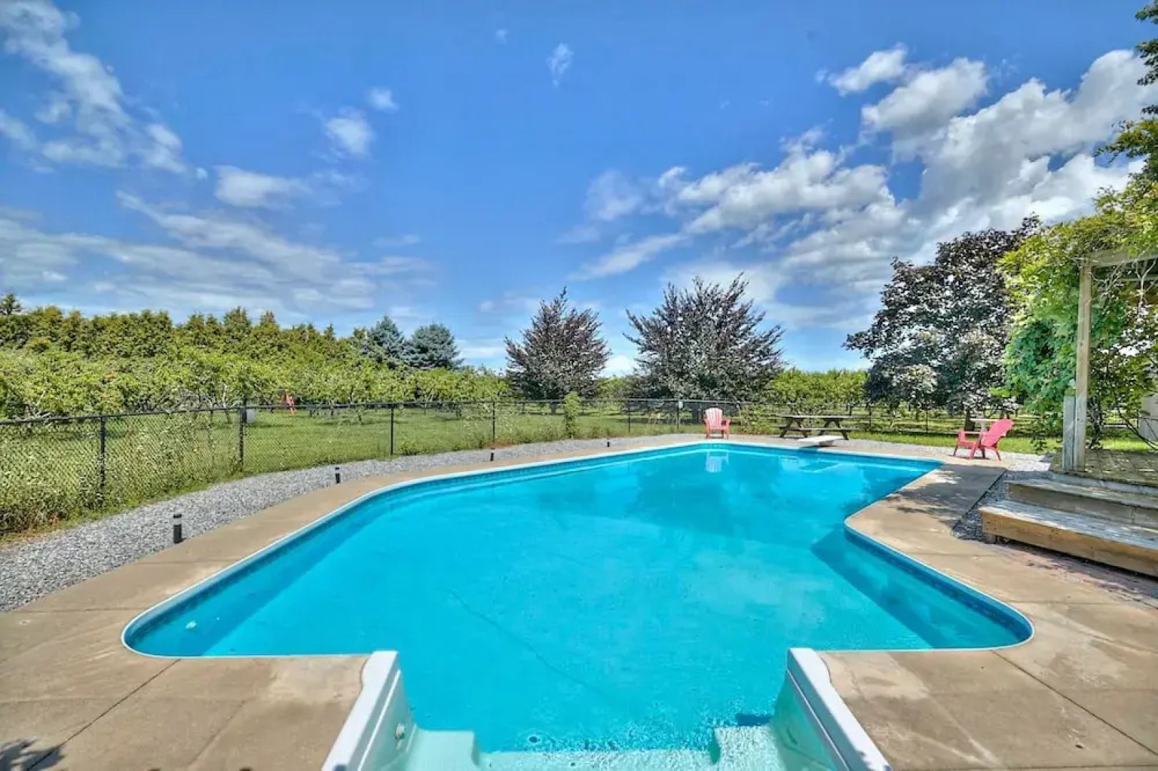 Canadian Grand Executive Villa