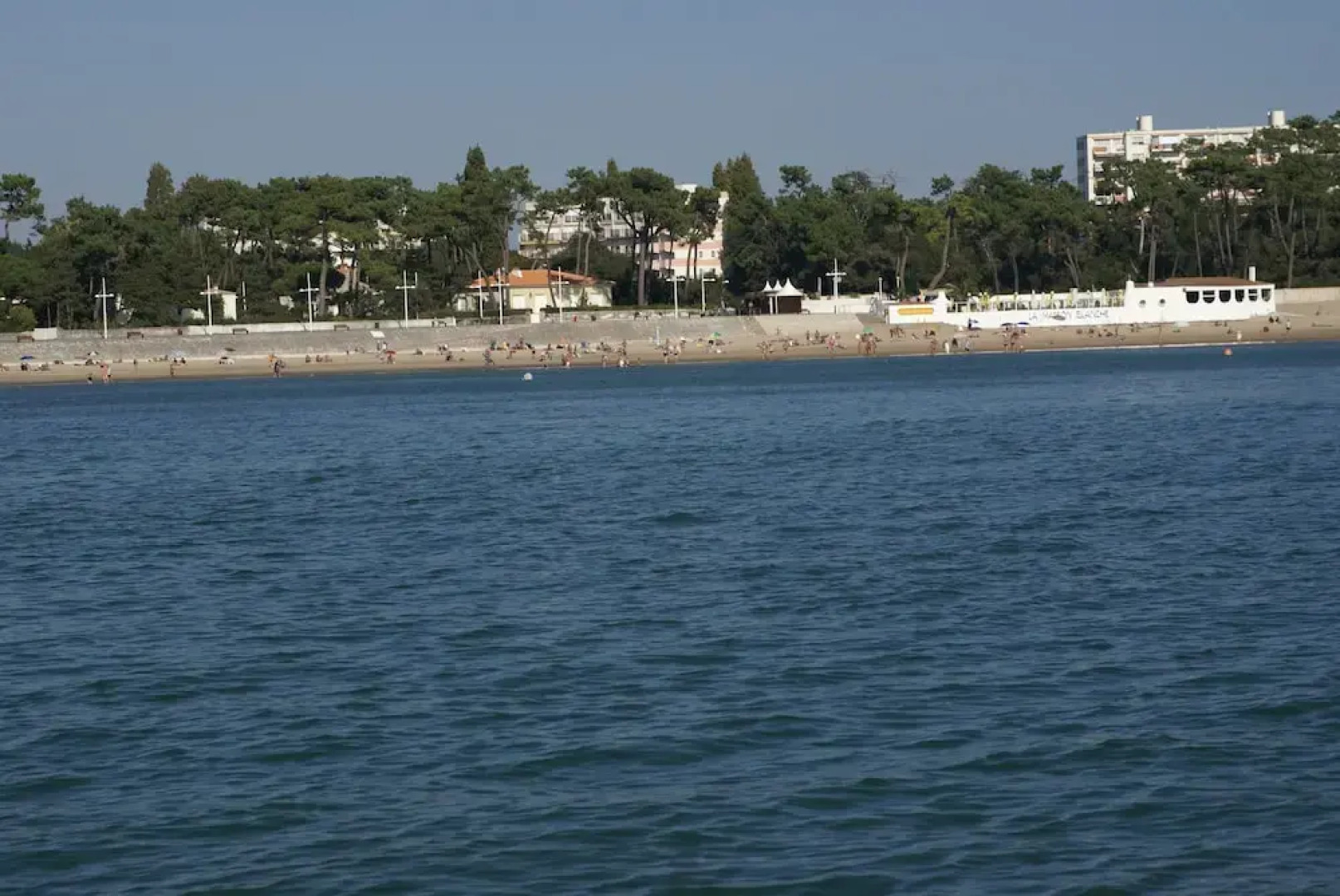 Villa l'Olivier, Chambre d'Hôtes Les Volets Bleus