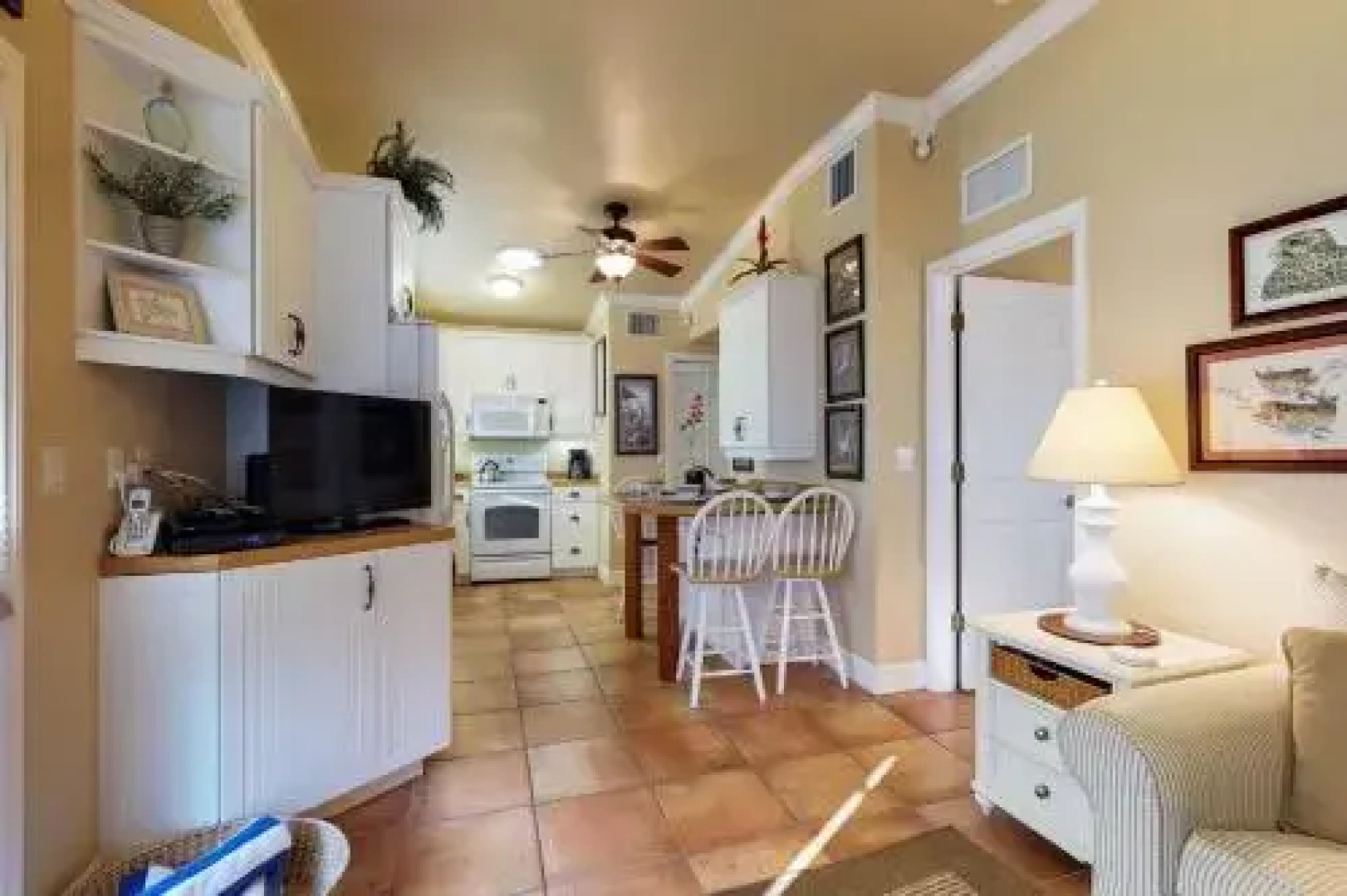 Palm Isle 3210 by RedAwning