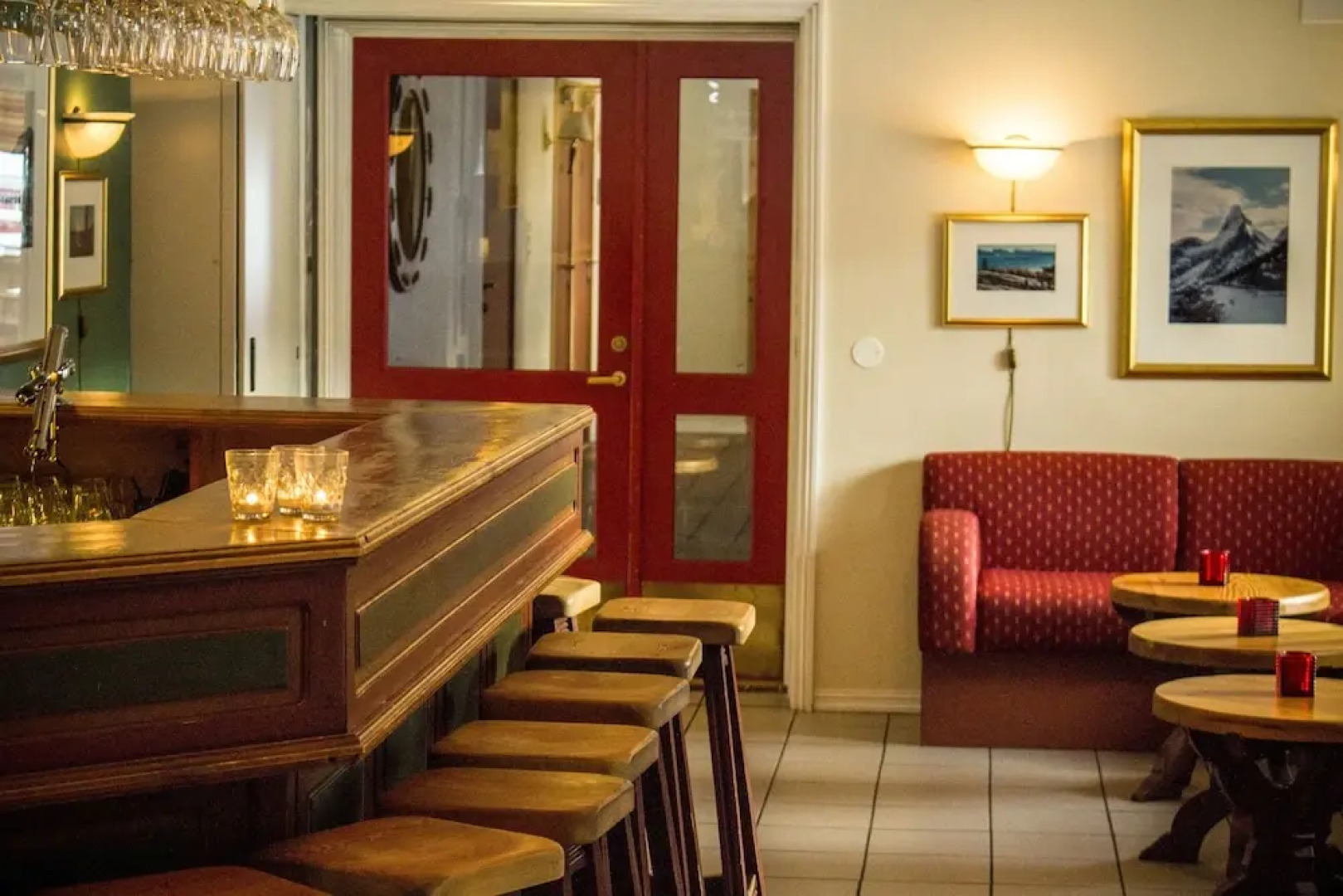 Tysfjord turistsenter AS