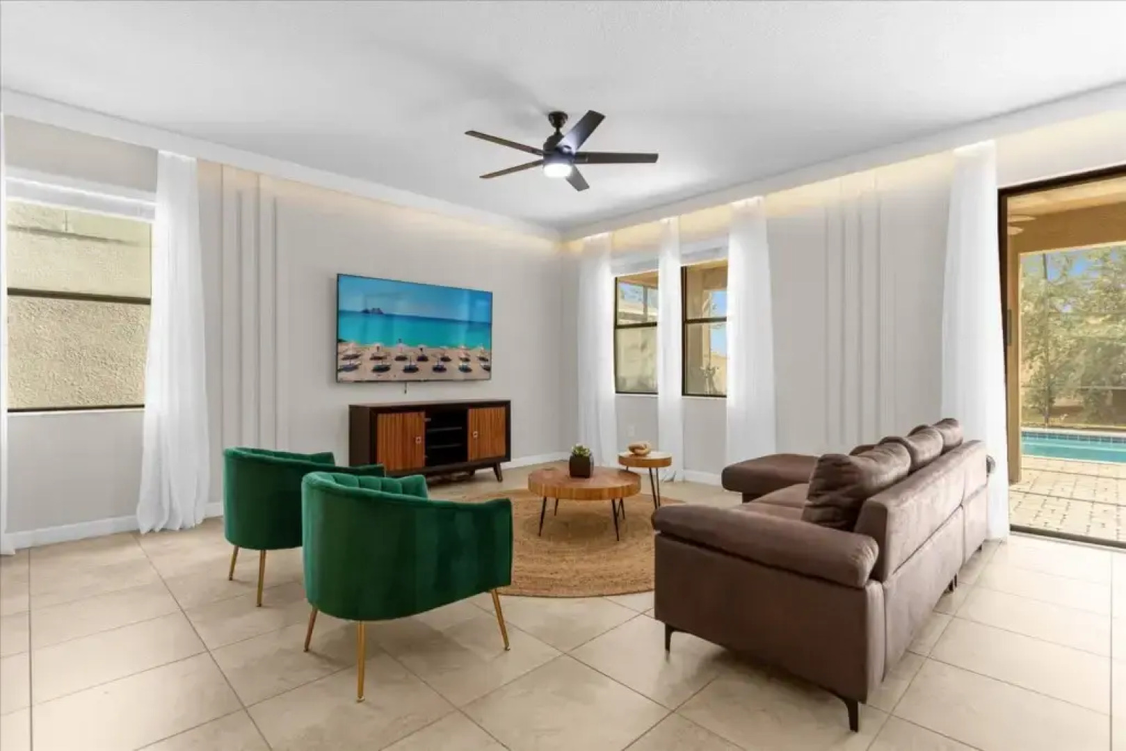 7 Bedrooms / 5 Bathrooms / Champions Gate (1532 MV), Davenport, US