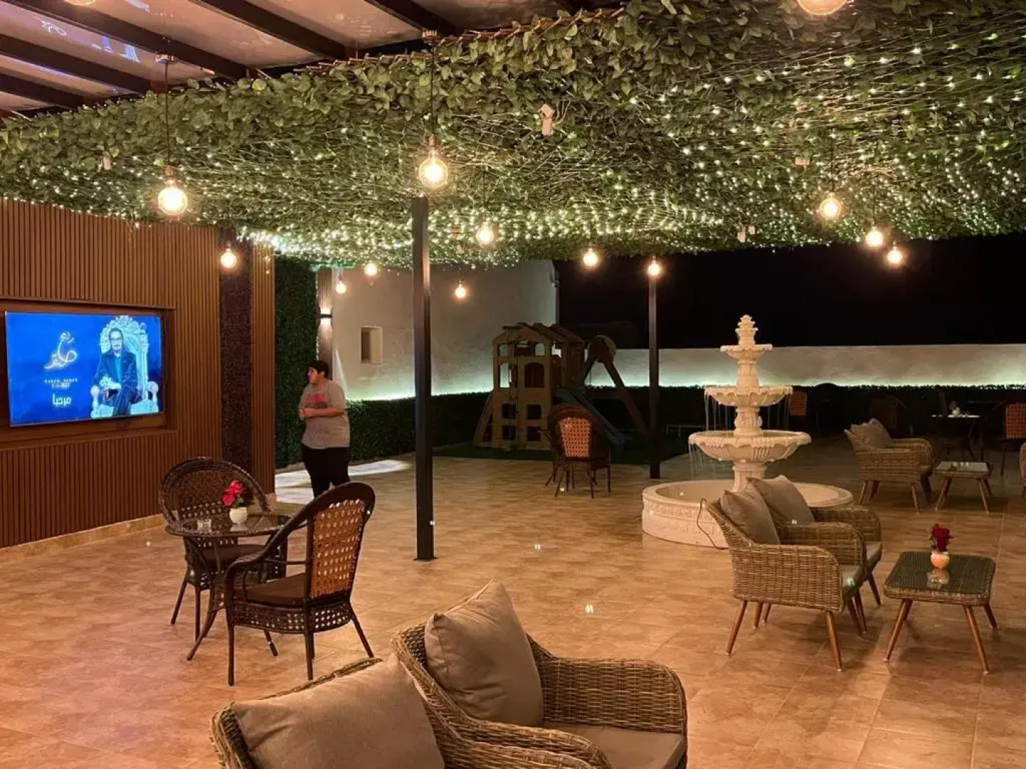 World of Violet فيوليت