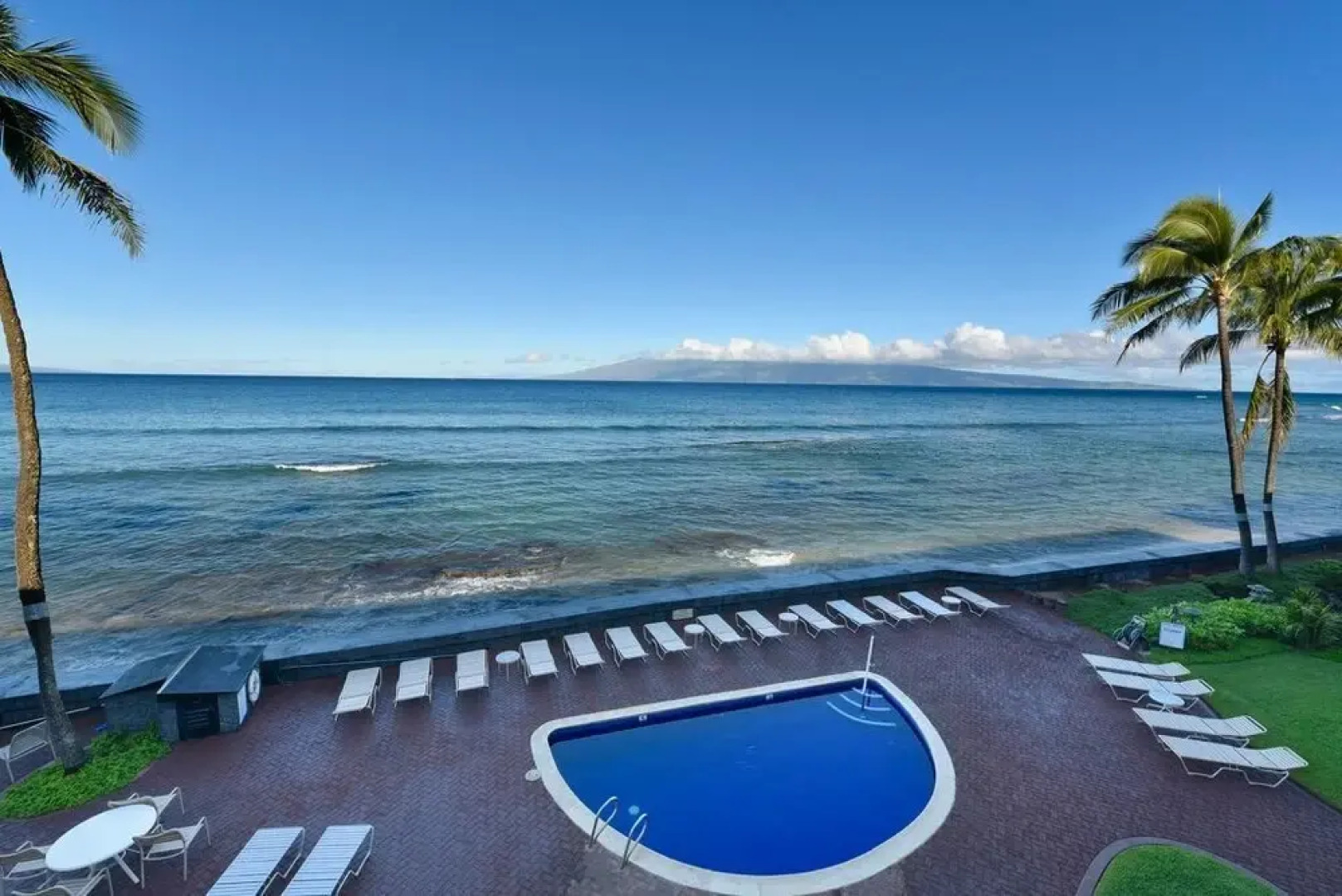 Kulakane 307 by RedAwning