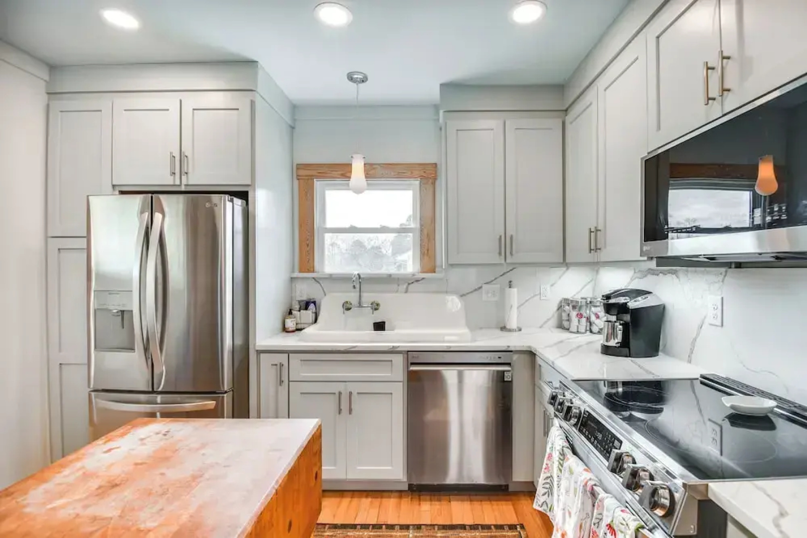Virginia Retreat w/ Porch & Grill, Near Beaches!