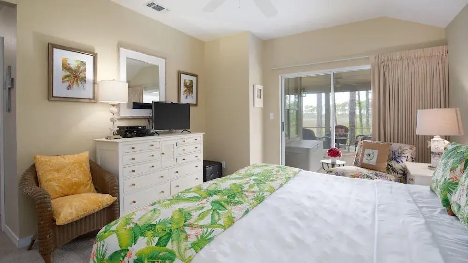 Baypine Cottages 8873